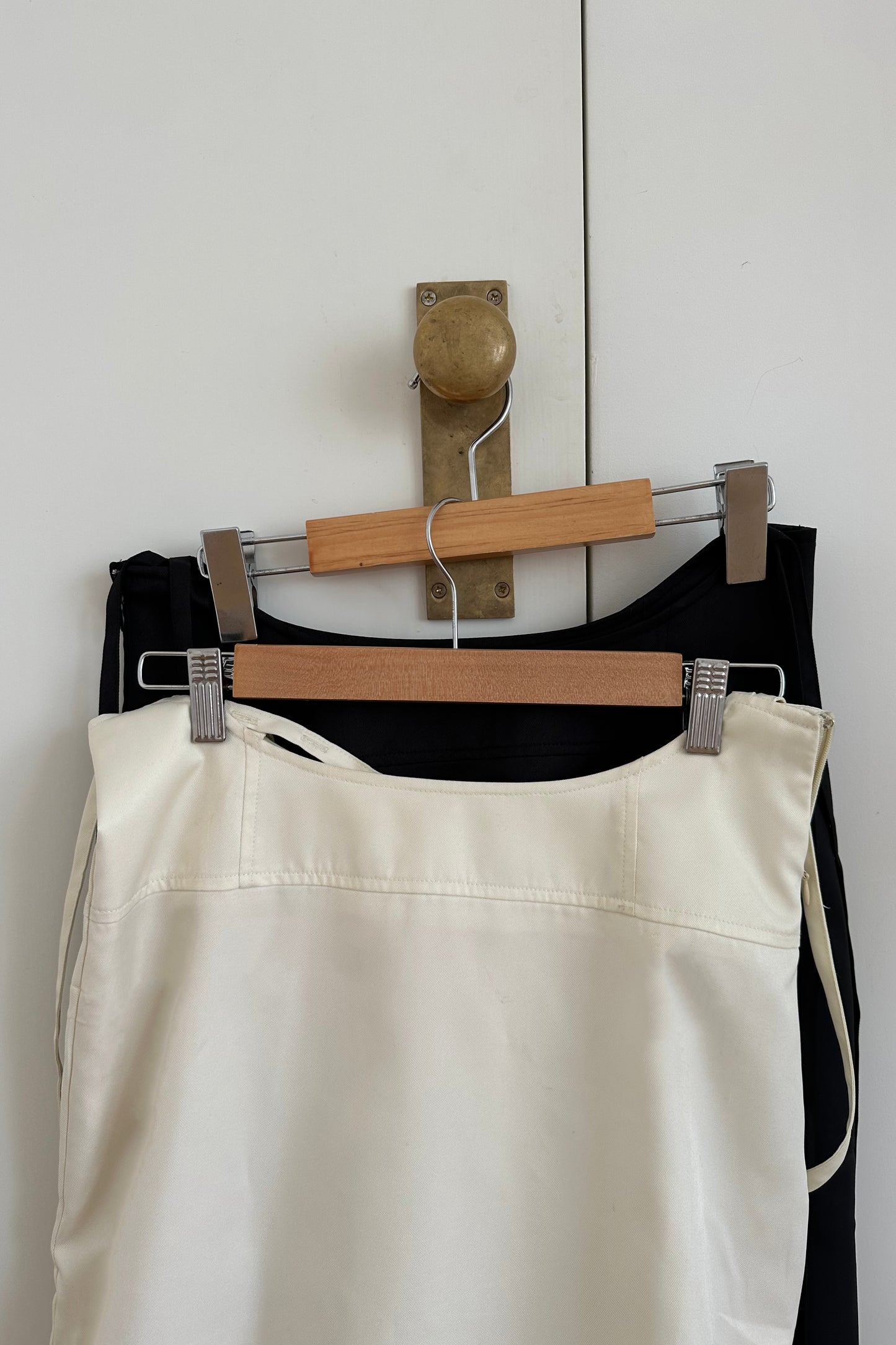 double strap twill skirt