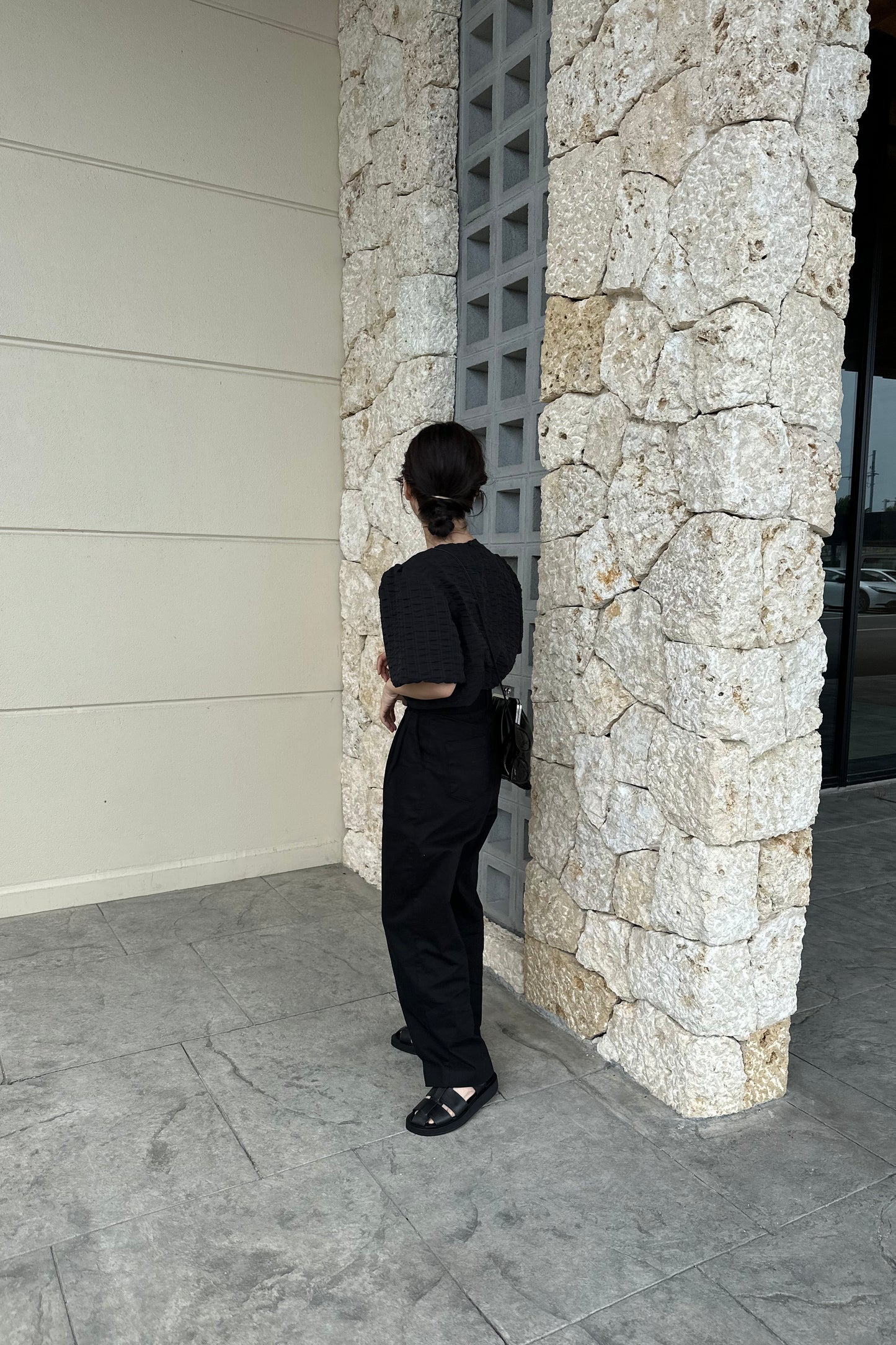 basic tuck straight pants