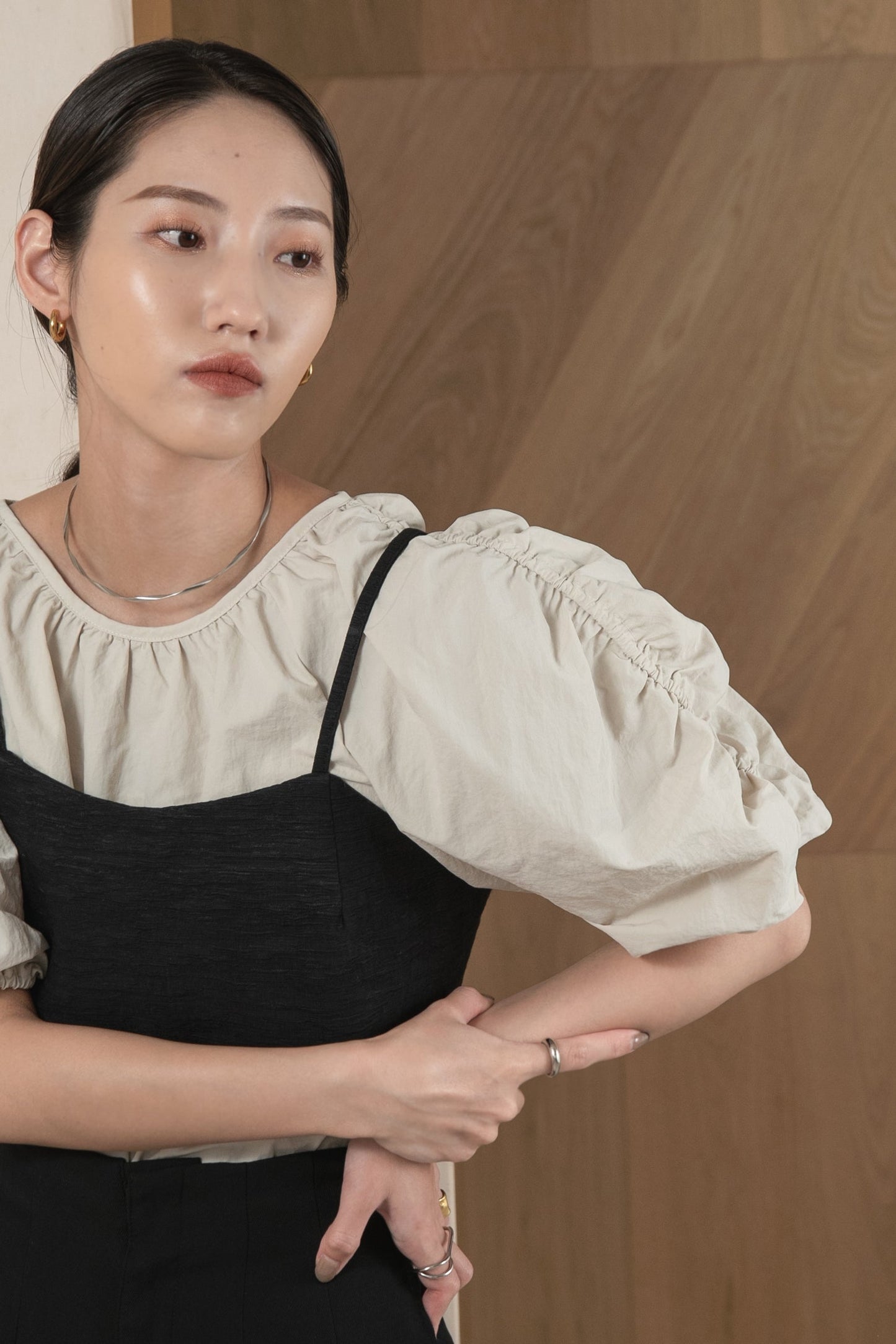 raglan sleeve gather blouse