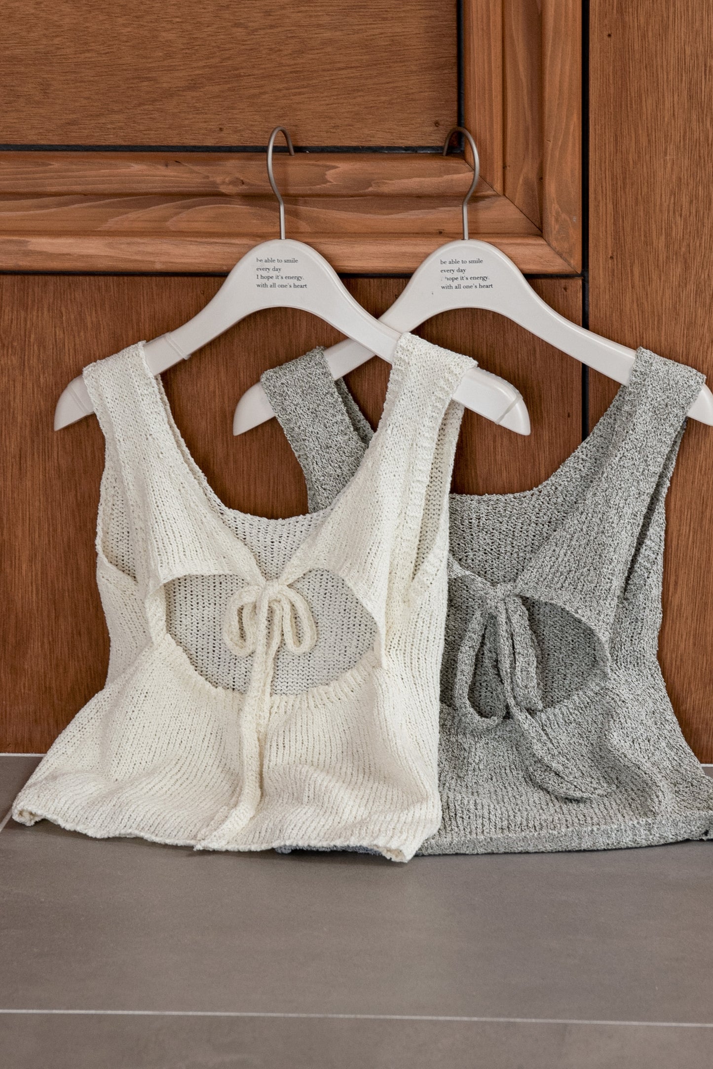back open ribbon vest