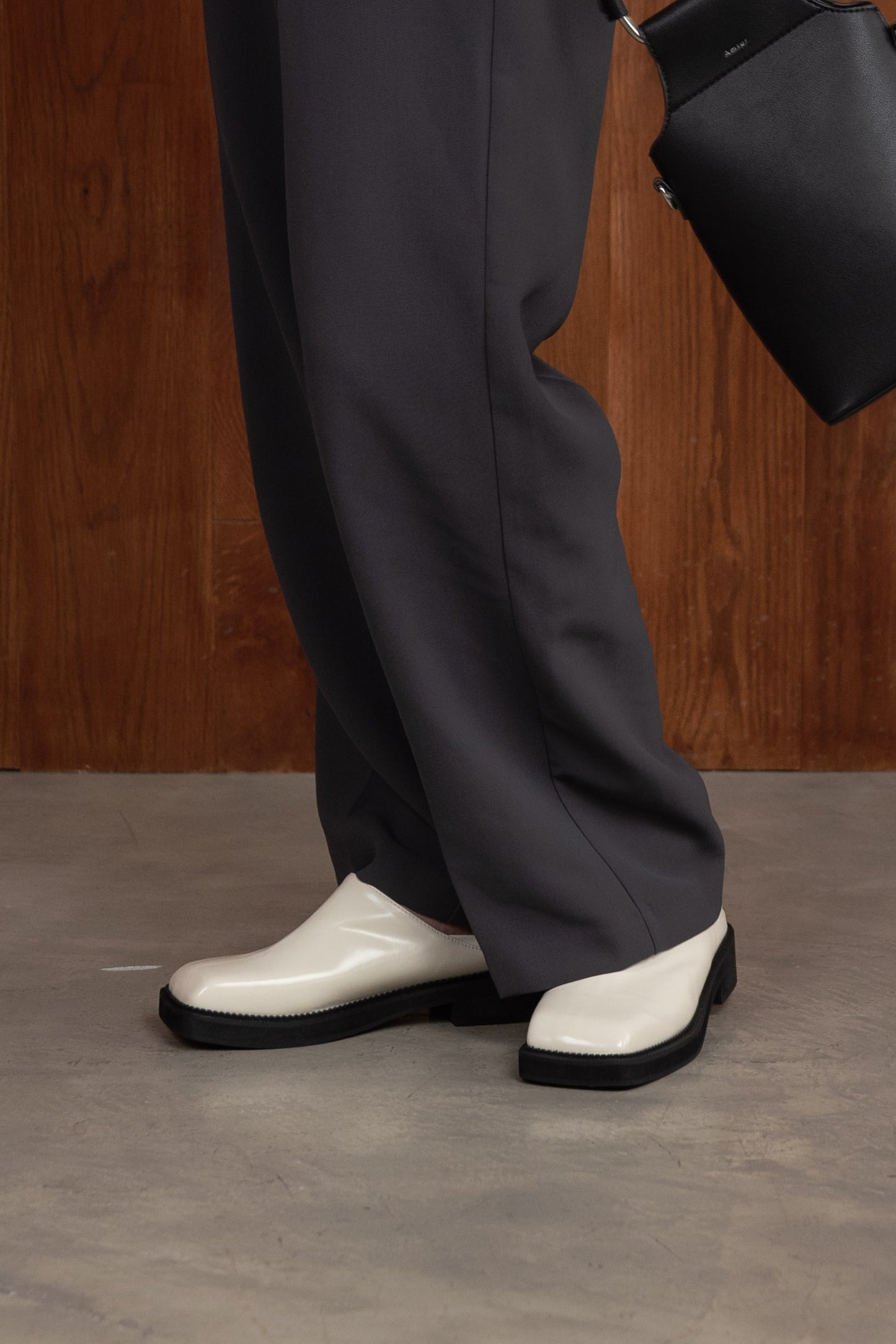 square toe flat shoes
