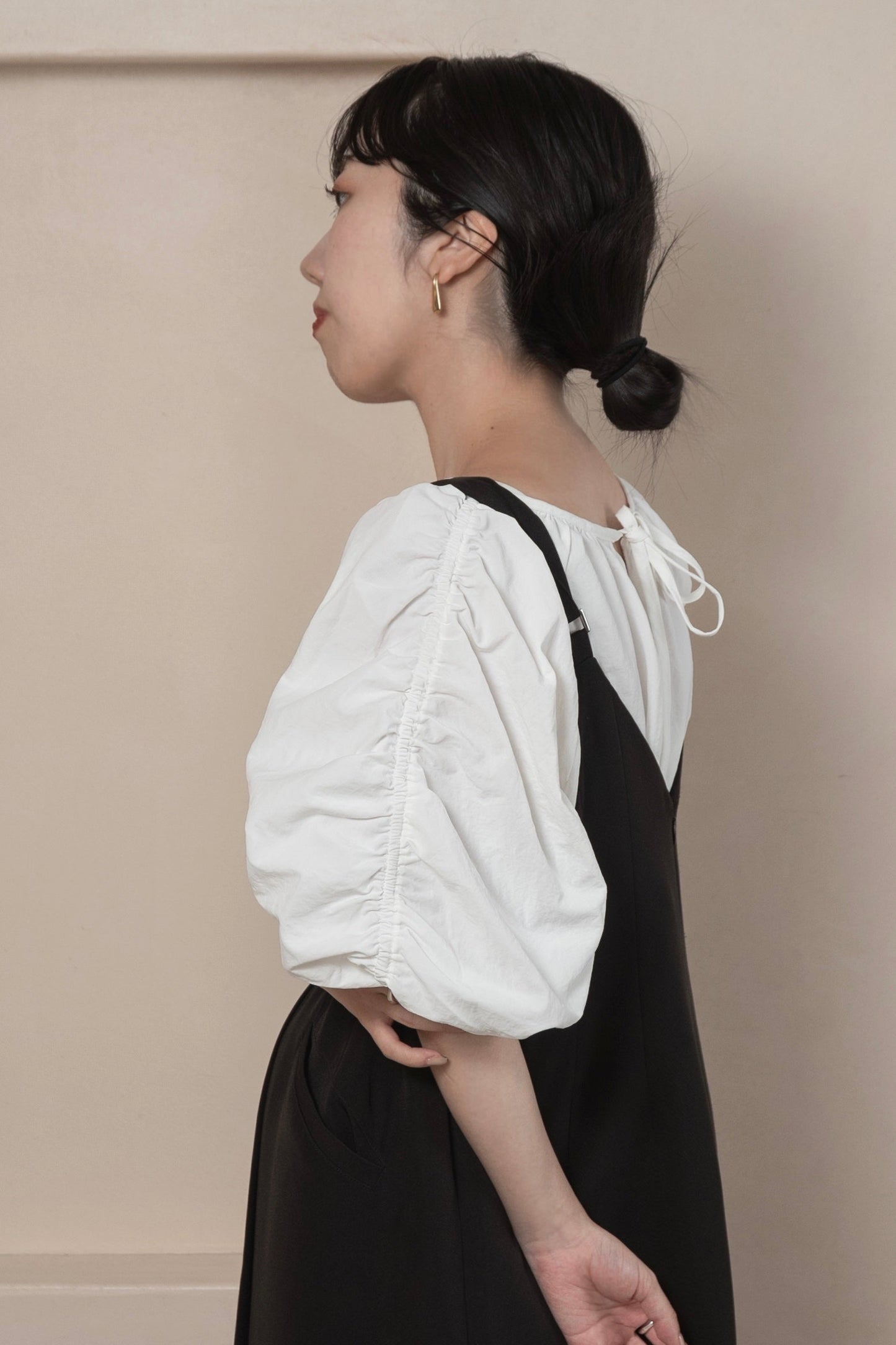 raglan sleeve gather blouse