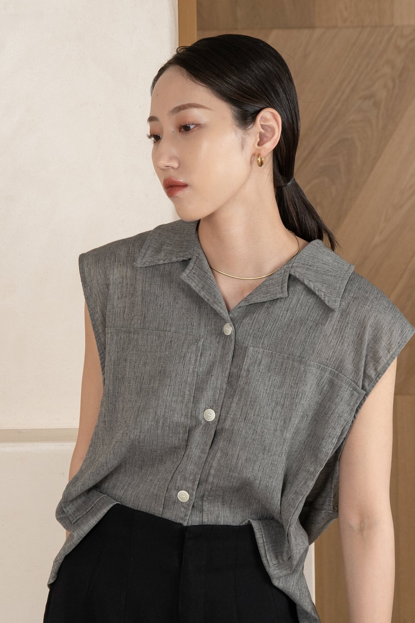 no sleeve blend shirt vest
