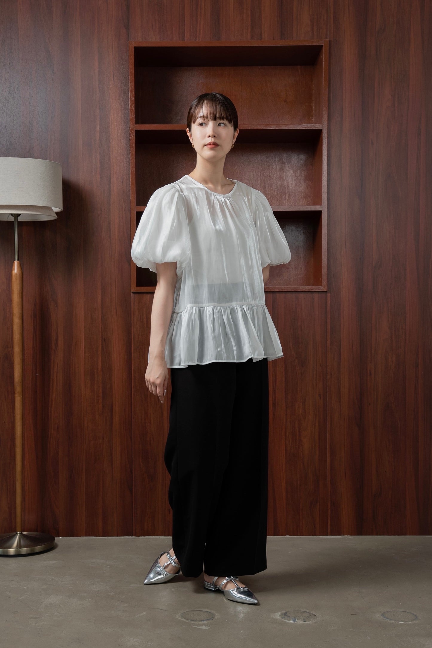 balloon sleeve luster blouse