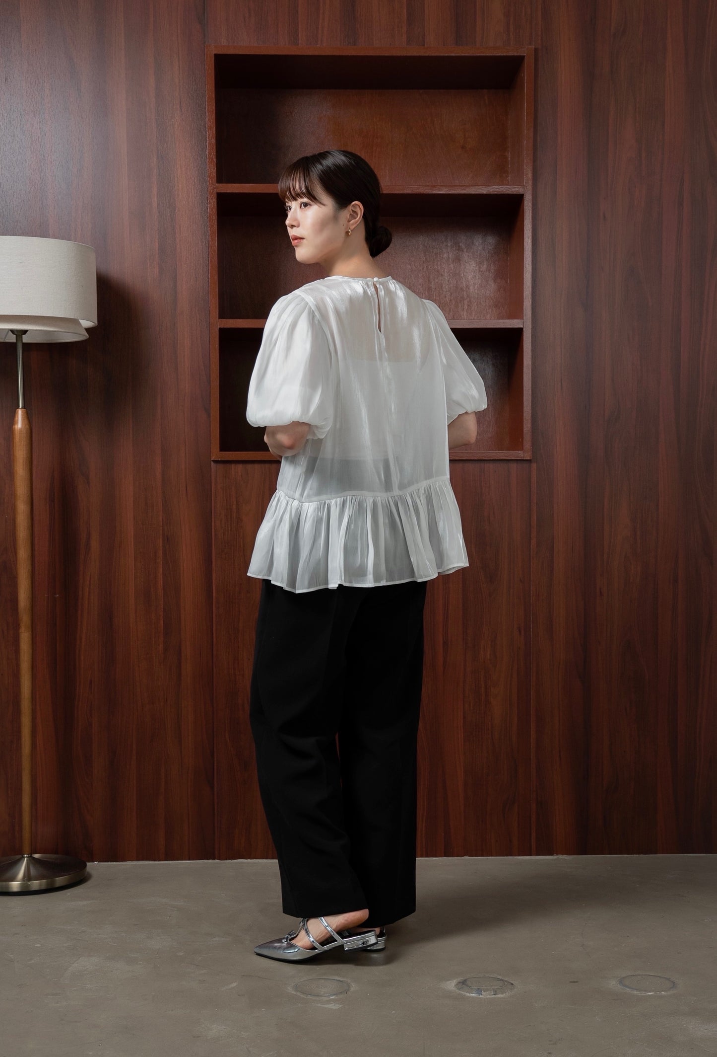 balloon sleeve luster blouse
