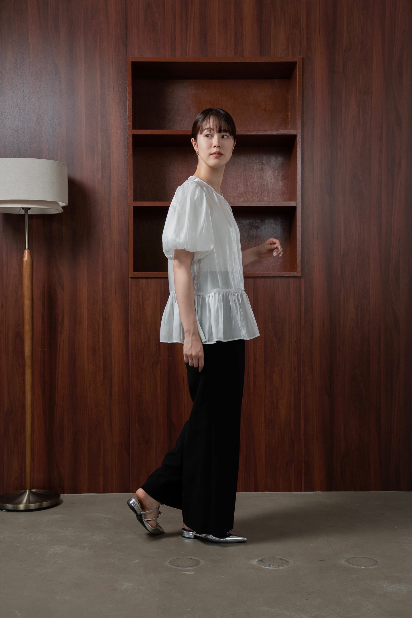 balloon sleeve luster blouse