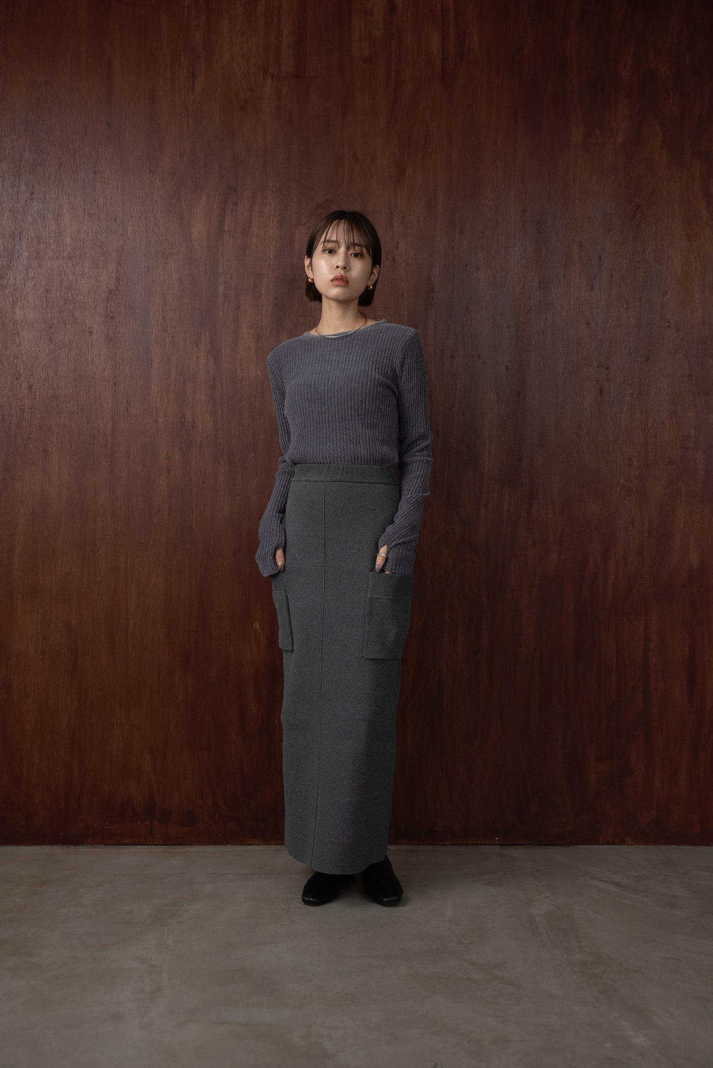 side pocket straight skirt