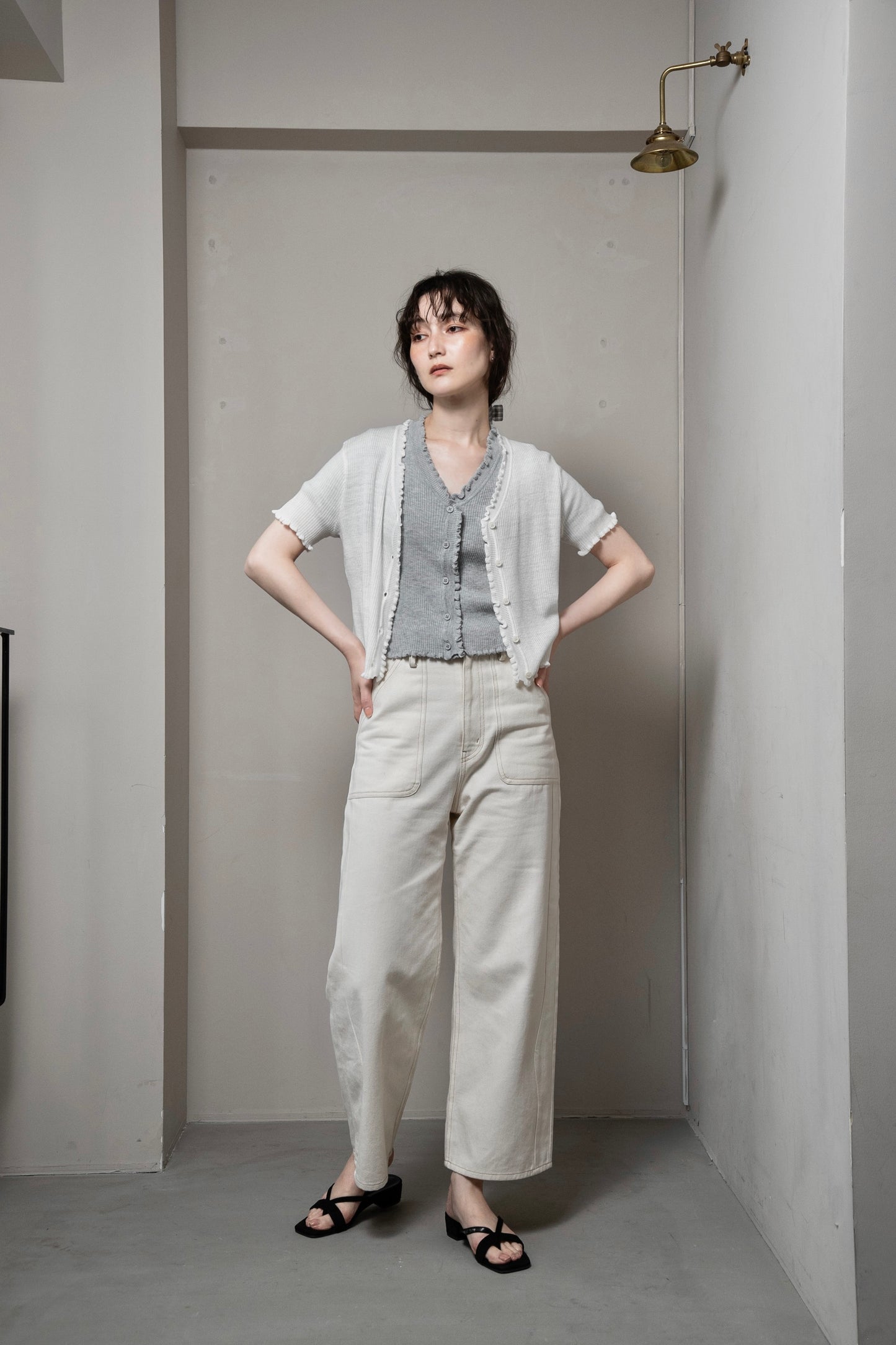 frill point short sleeve cardigan