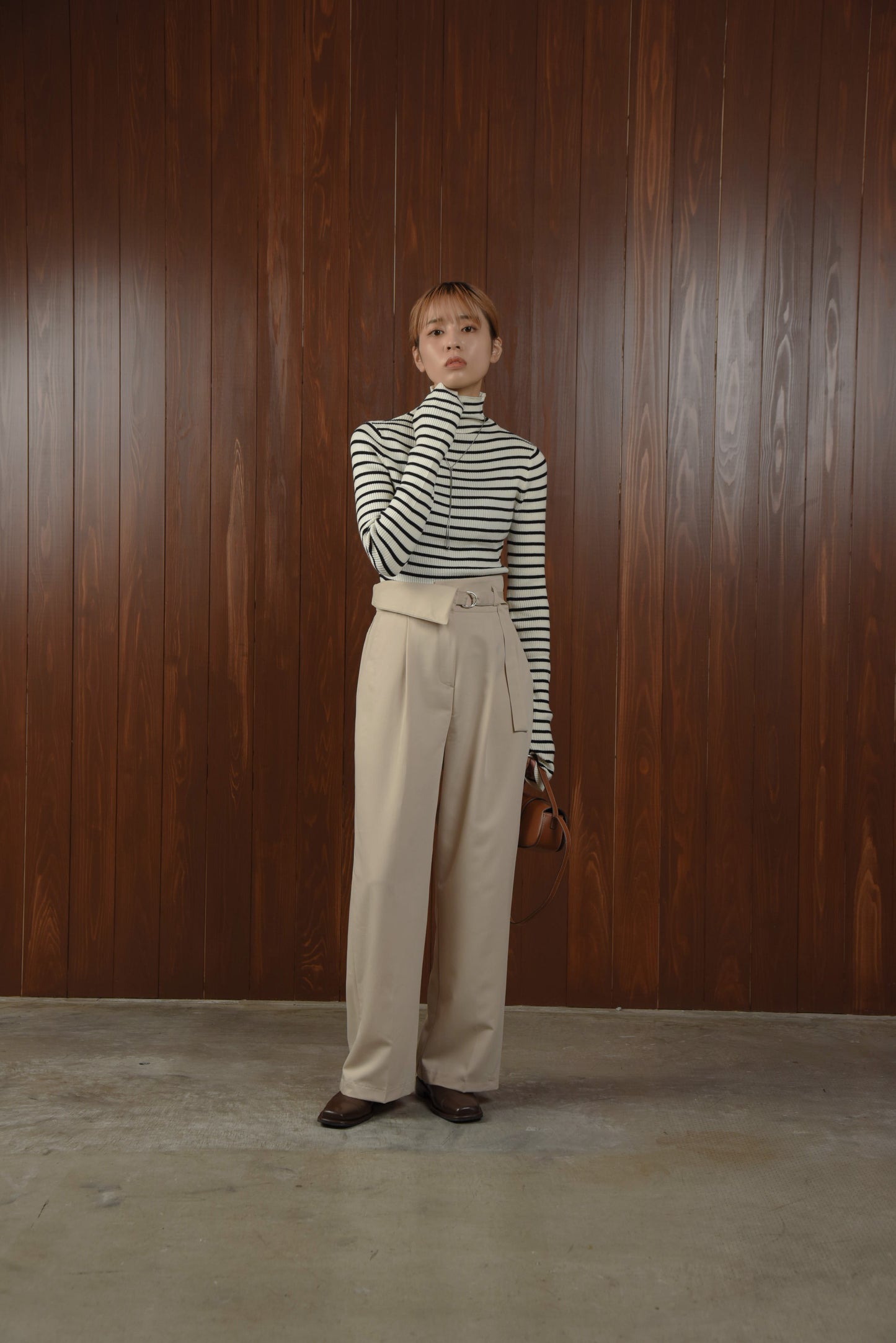 waist collar like design pants