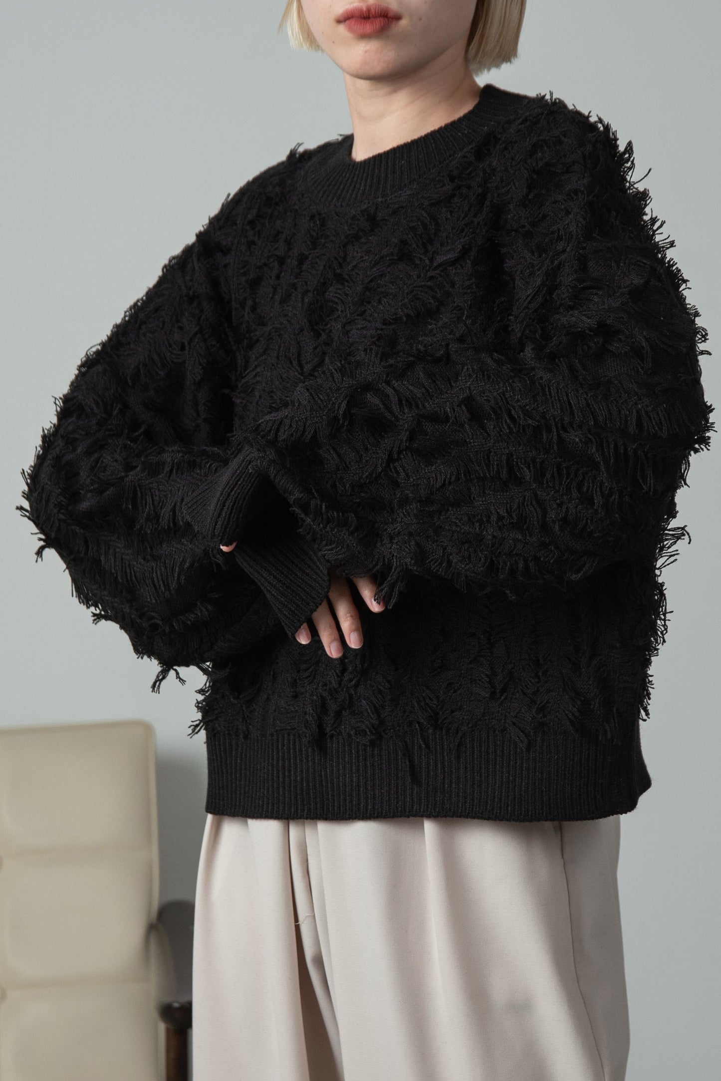 wave fringe high neck knit