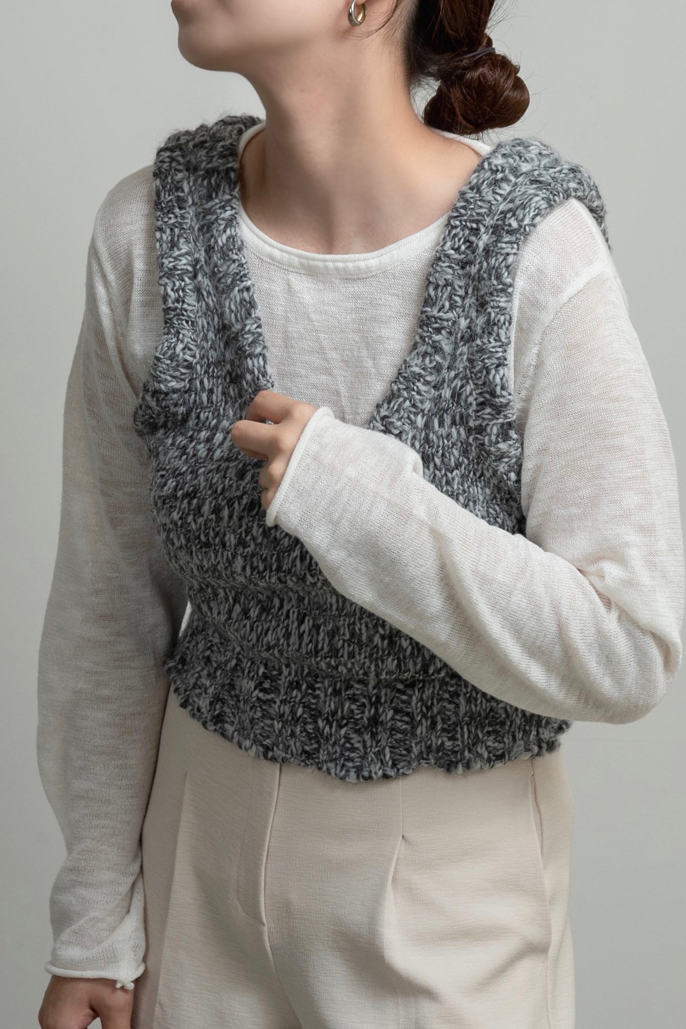 mix uneck knit vest