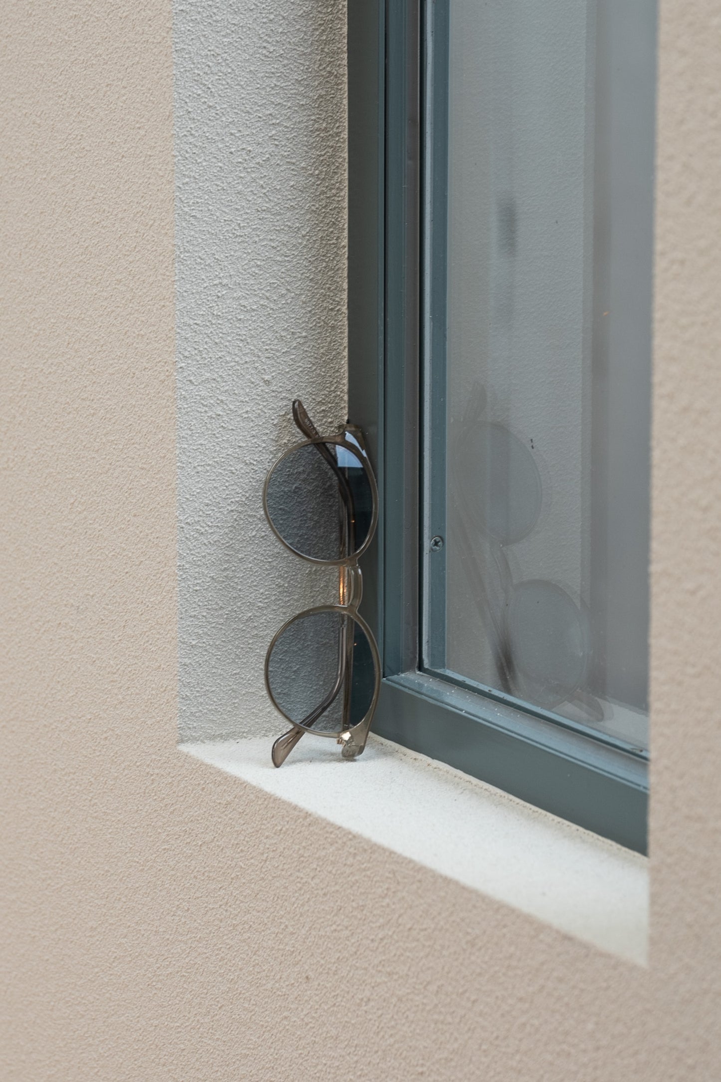 color boston frame sunglasses