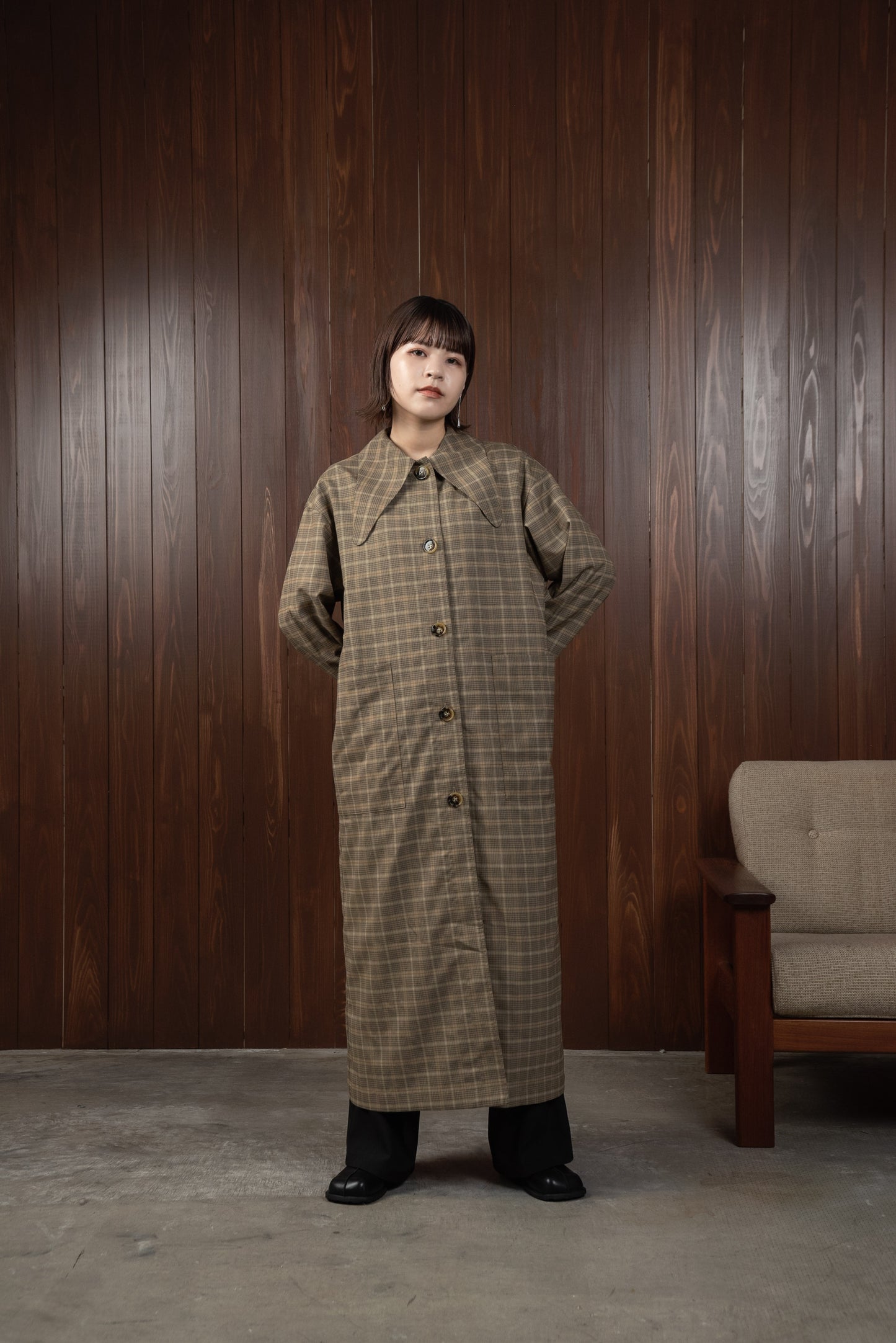 big collar check coat
