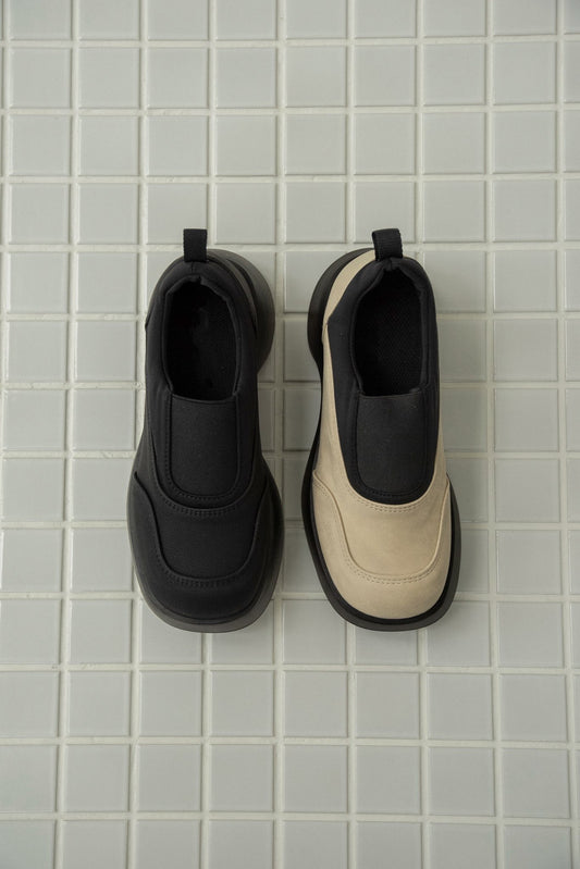 round shape platform sneaker