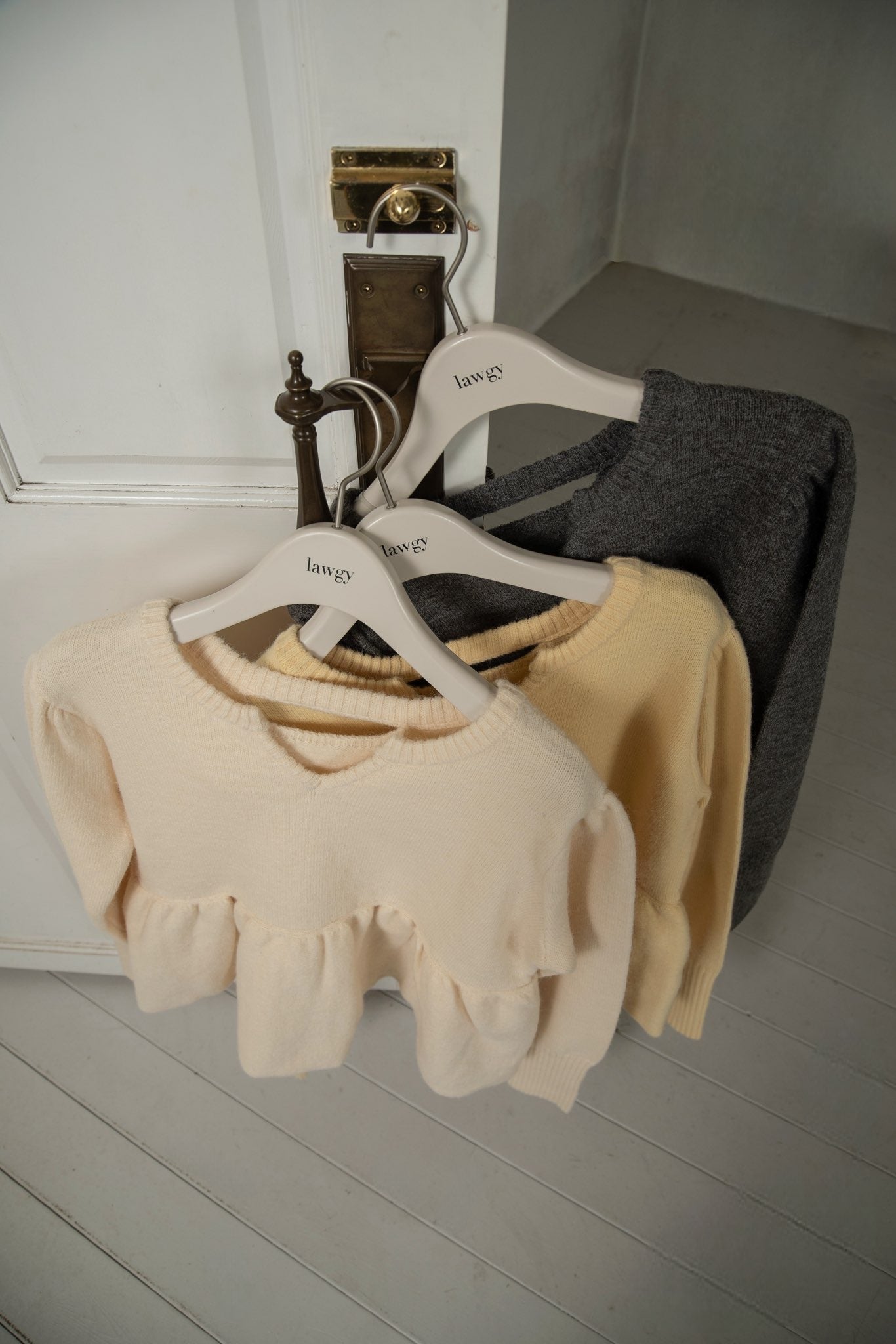 2way balloon flare key neck knit
