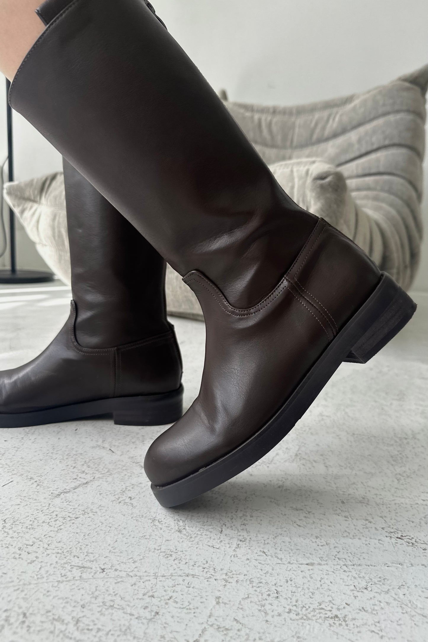 back zipper long boots