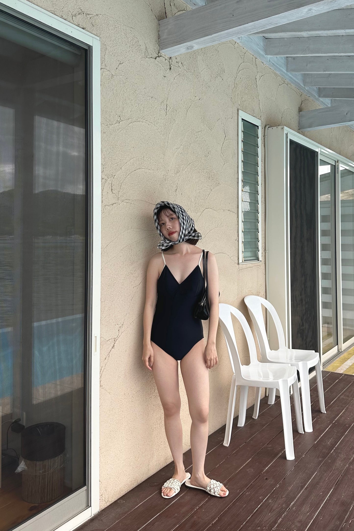 bi color v back open swimwear
