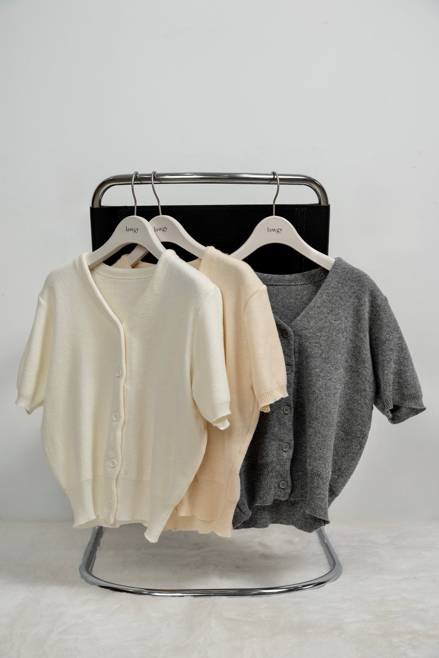 rafu v simple cardigan