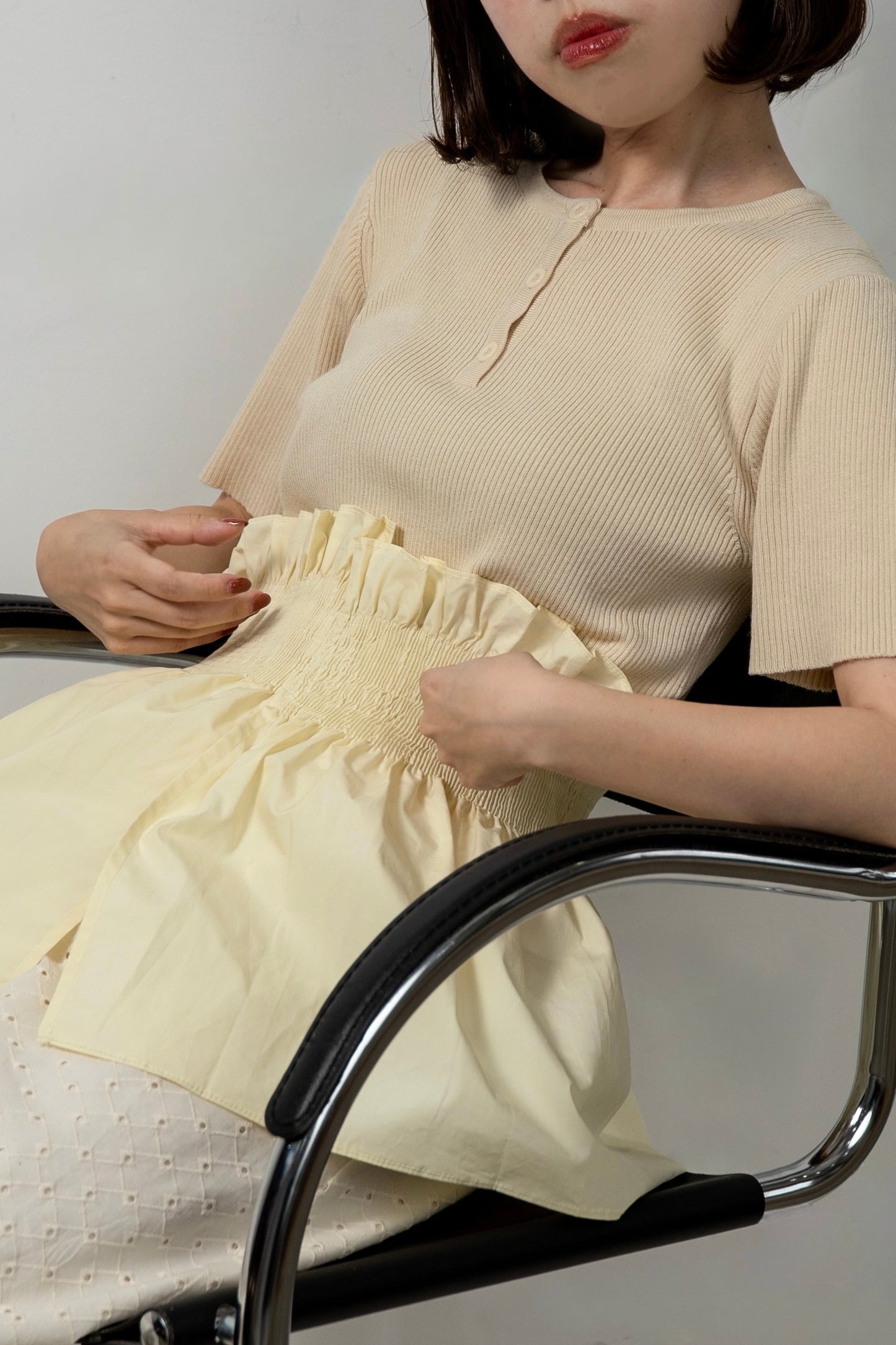 knit shirt docking shirring flare tops