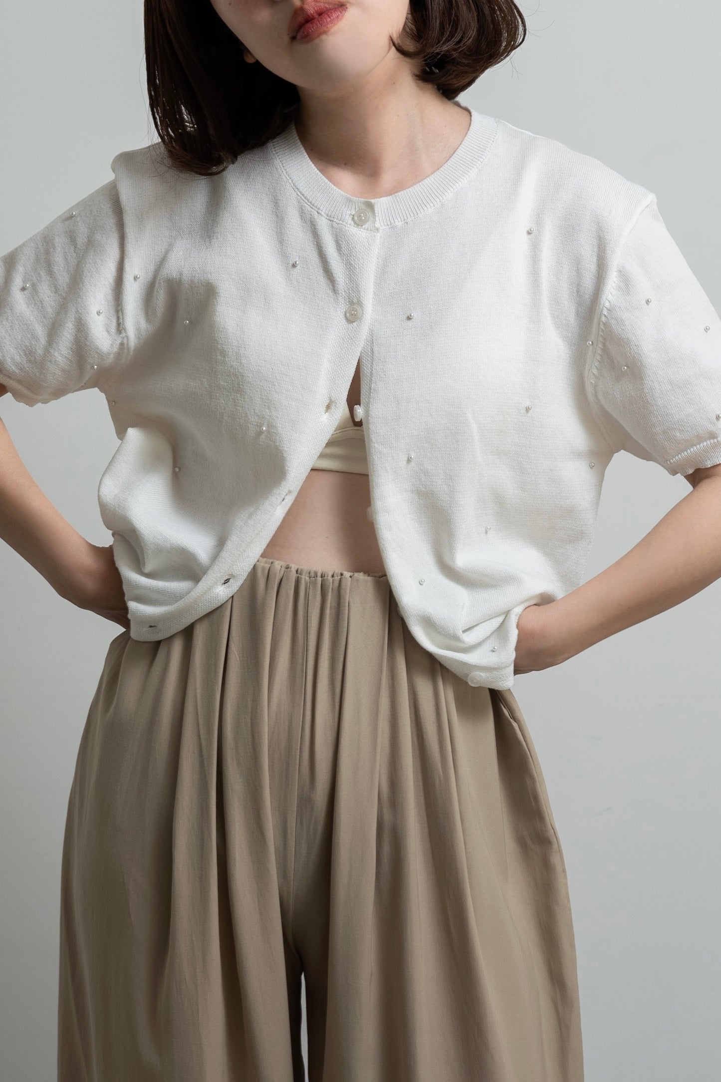 pearl like sleeve cardigan