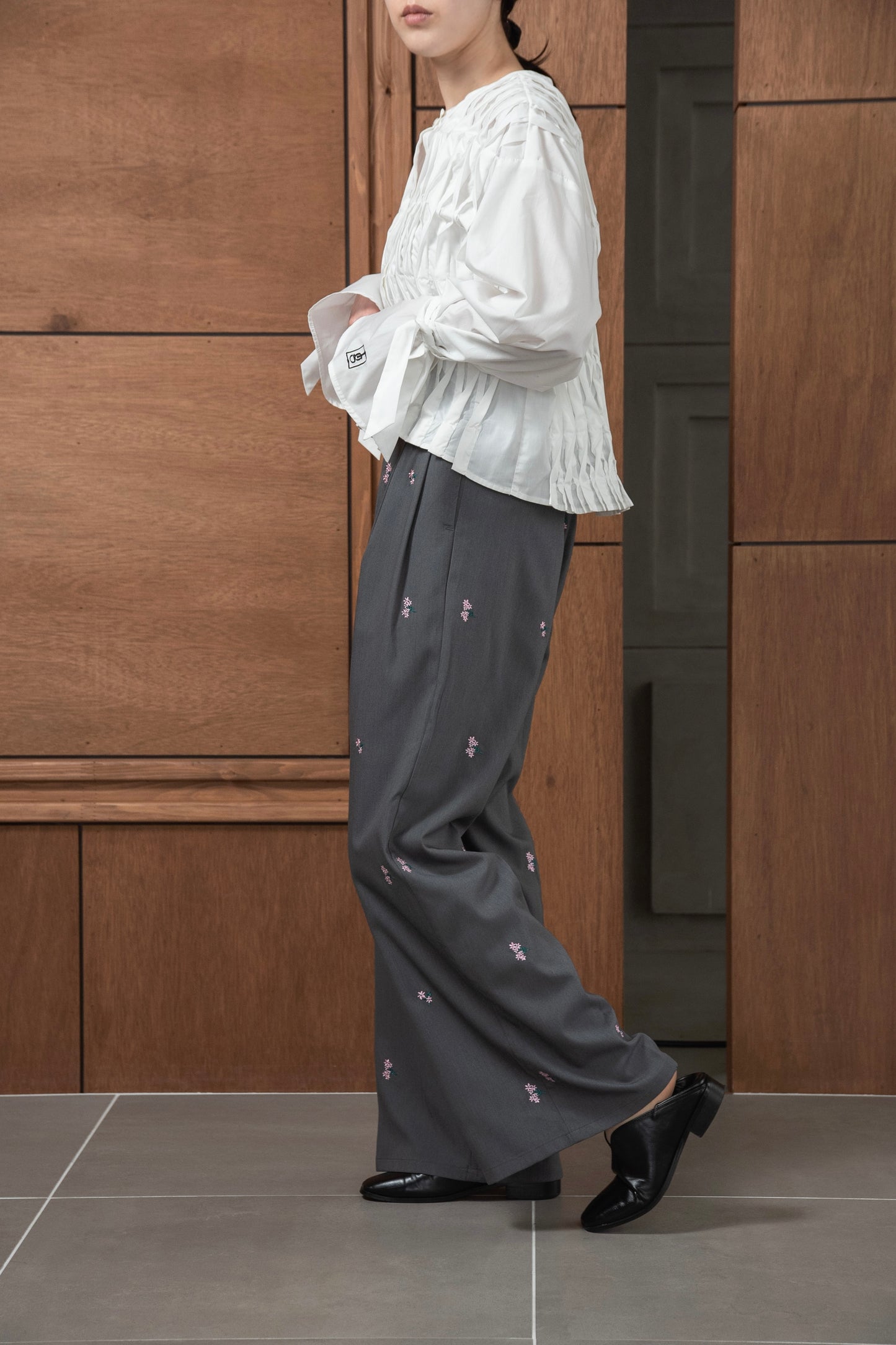 embroidery flower pants