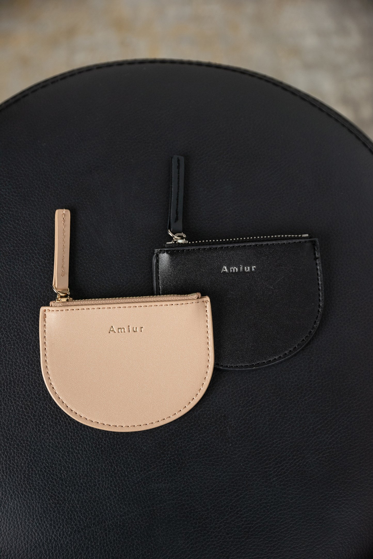 Amiur coin case
