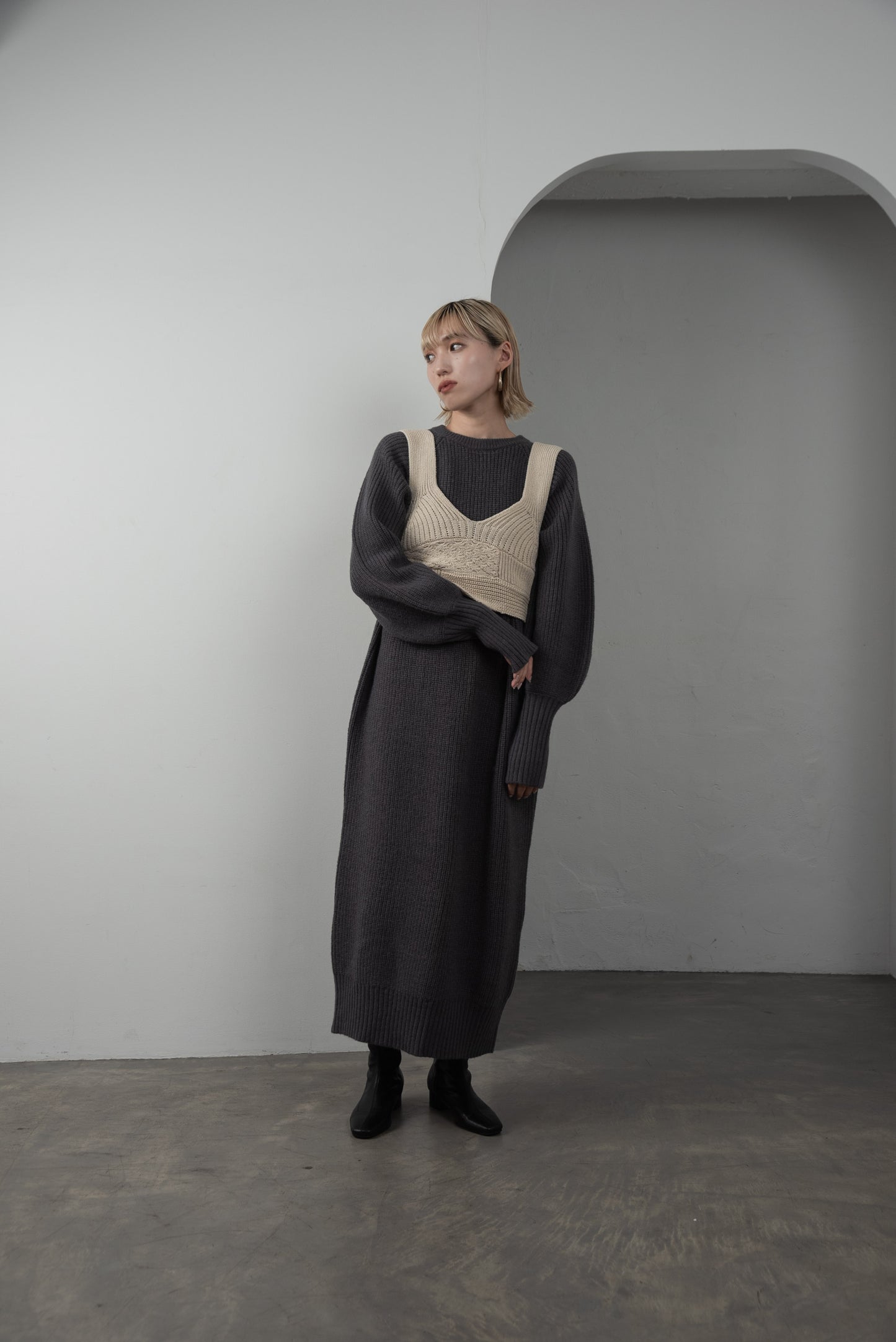 volume sleeve rib knit op