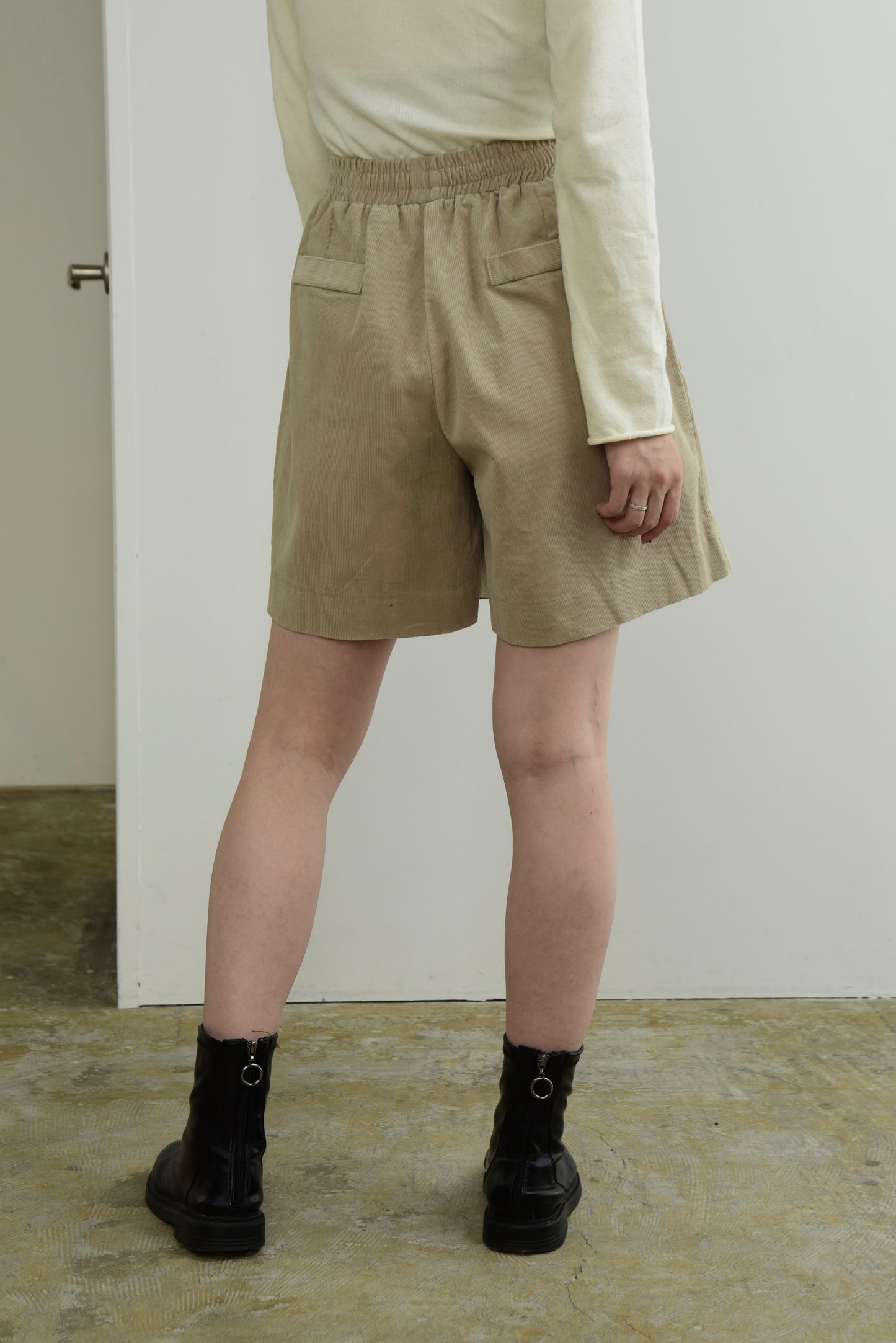 corduroy string half pants