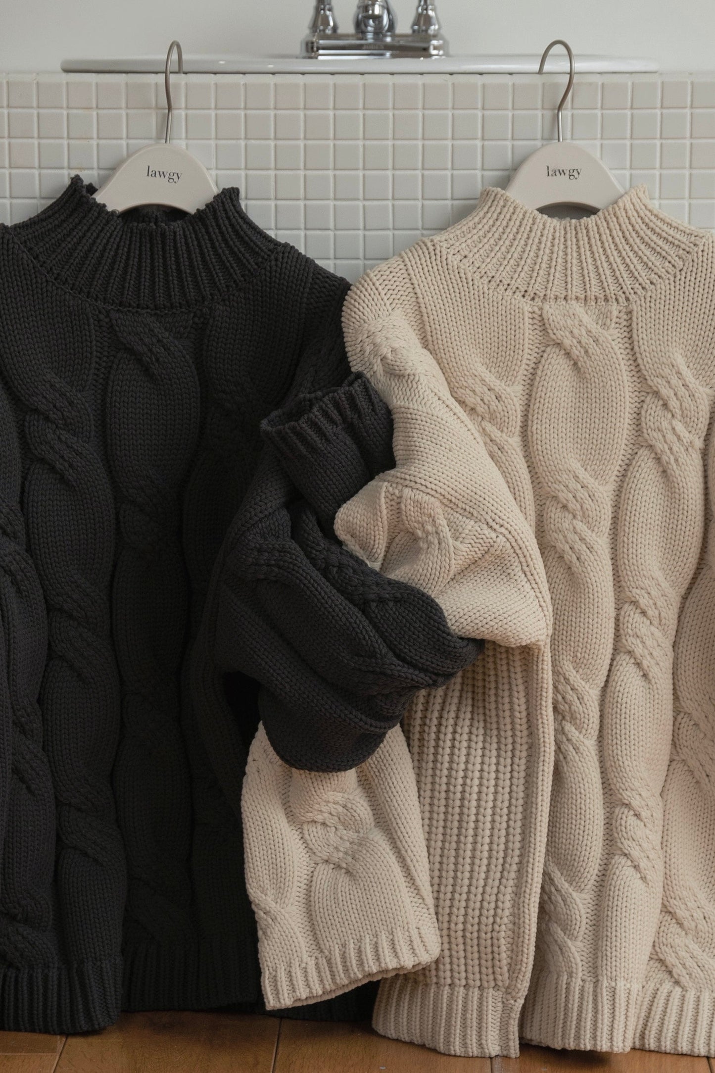 twist design knit