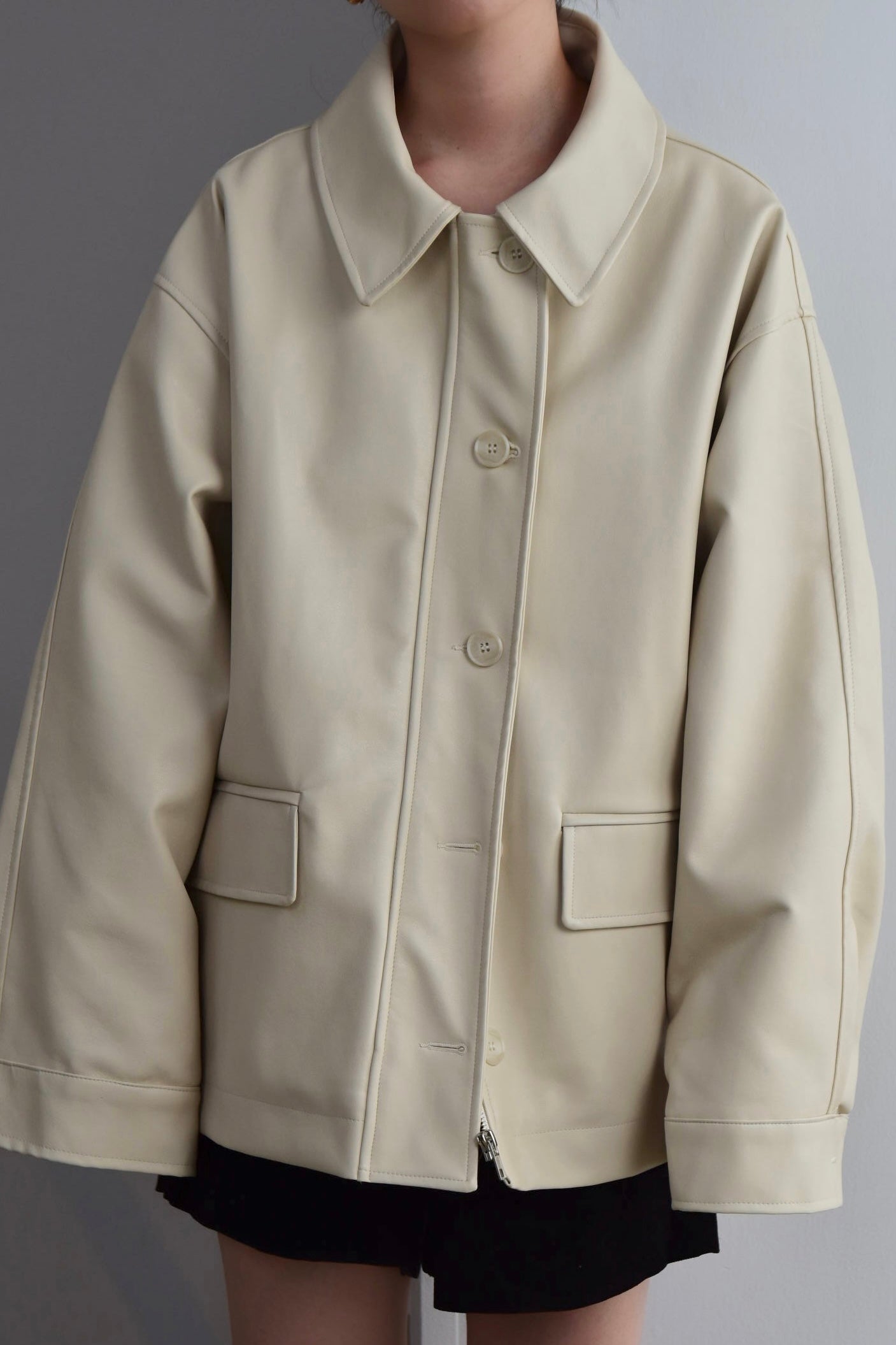 soutien collar faux leather outer