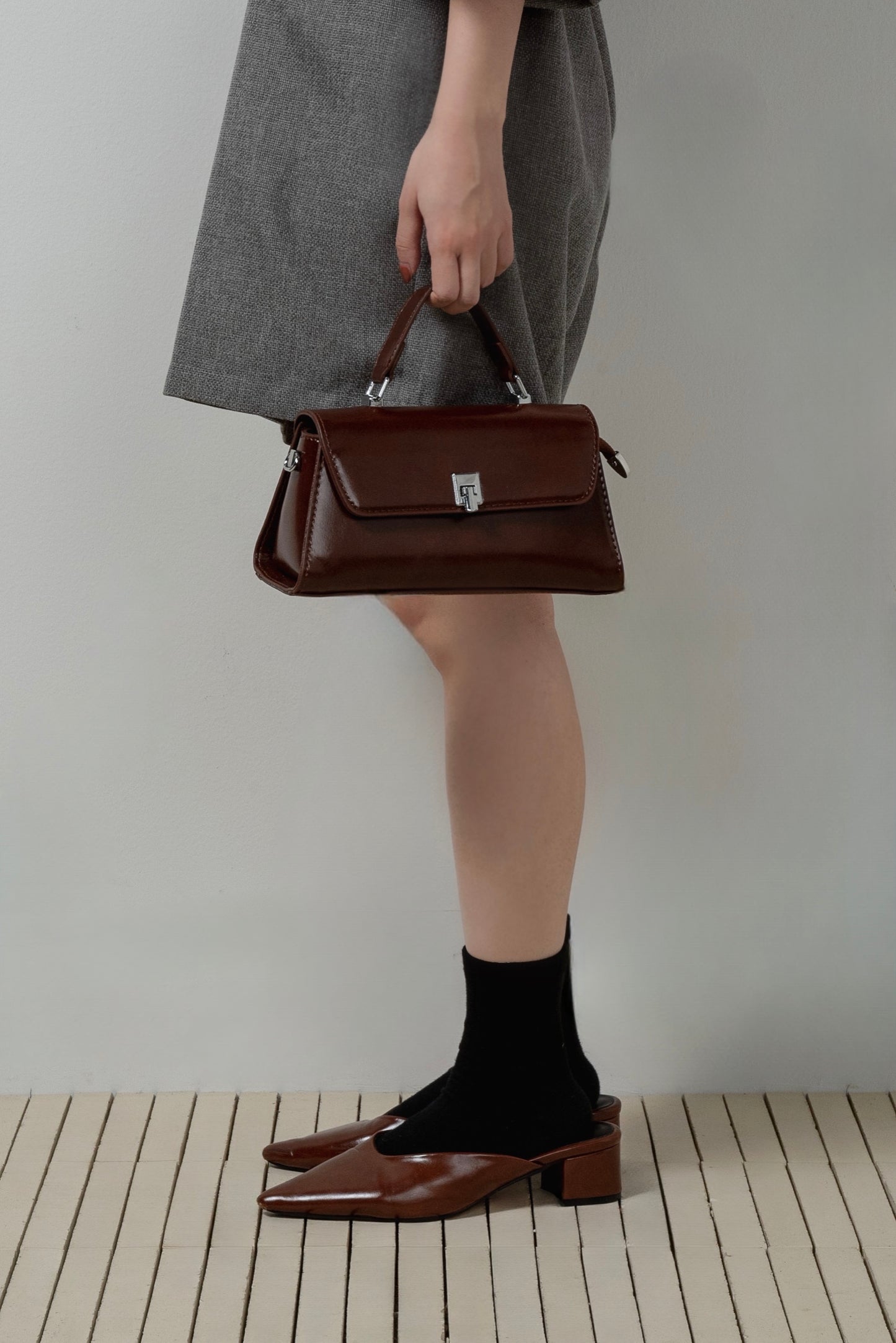 2way square buckle point bag
