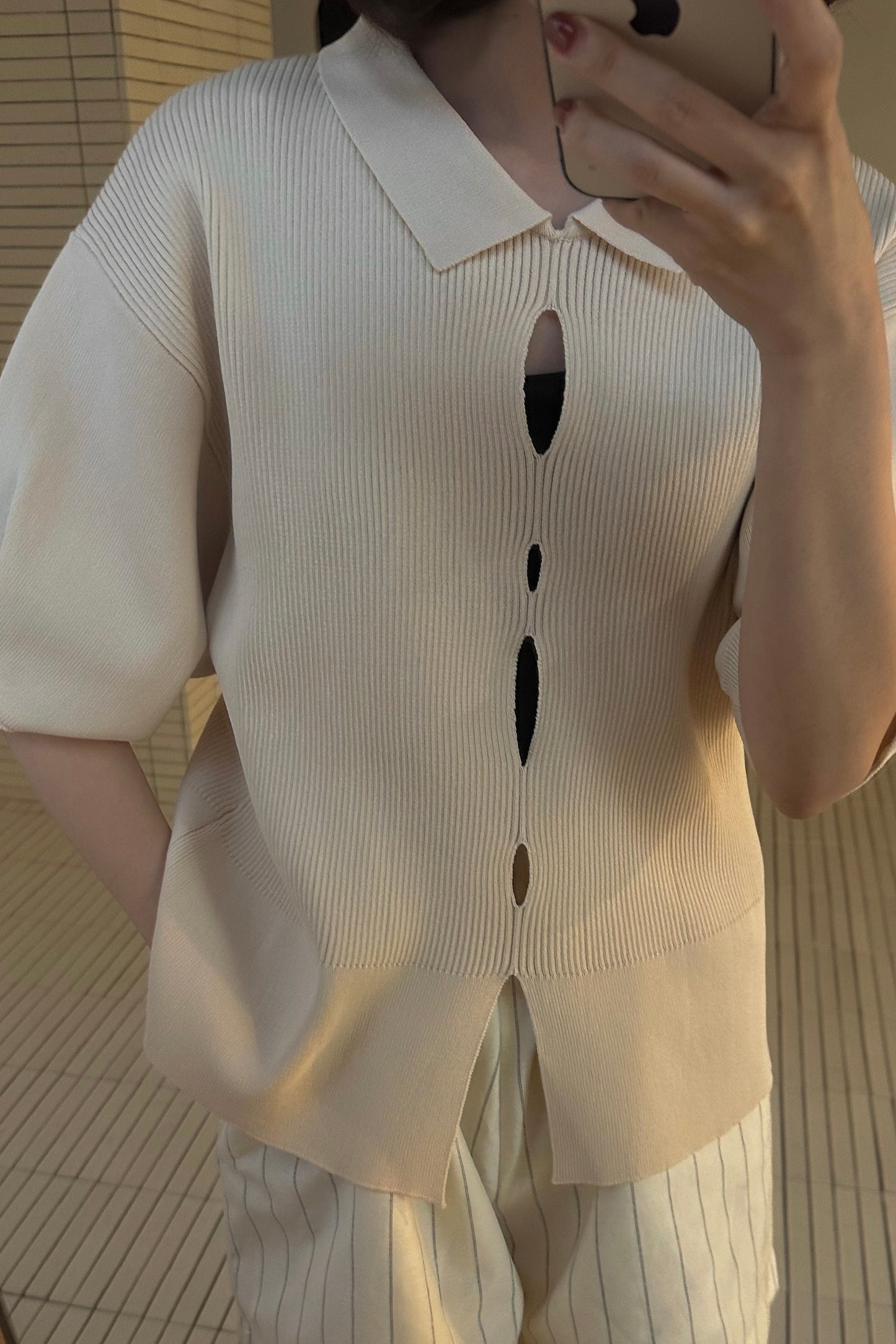 perforated collar puff sleeve knit