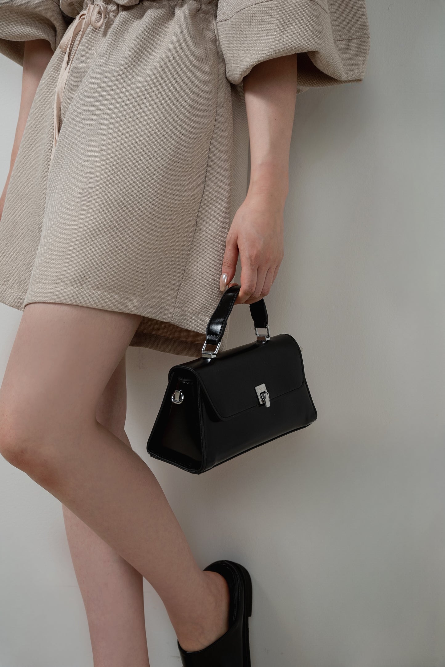 2way square buckle point bag