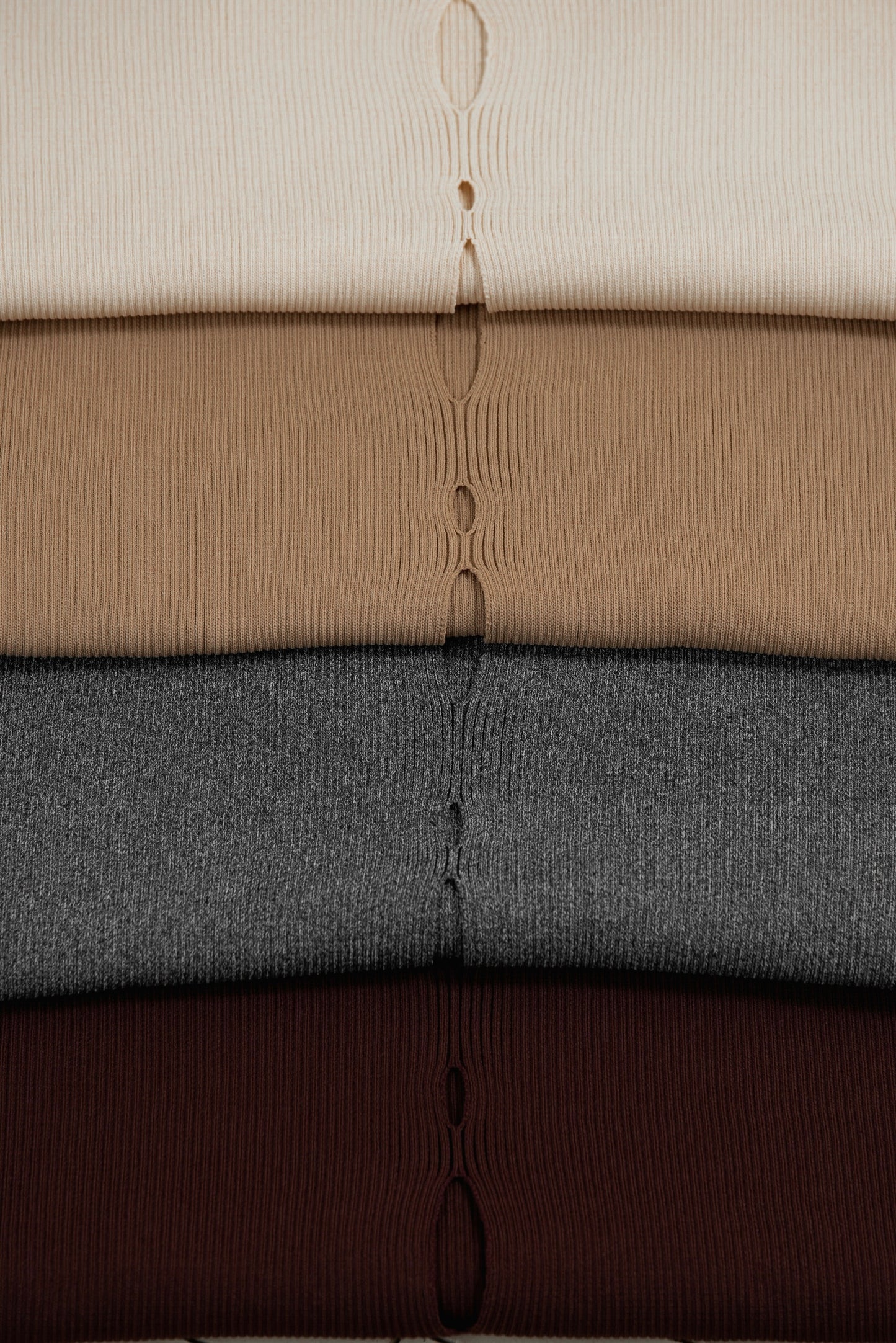 perforated collar puff sleeve knit