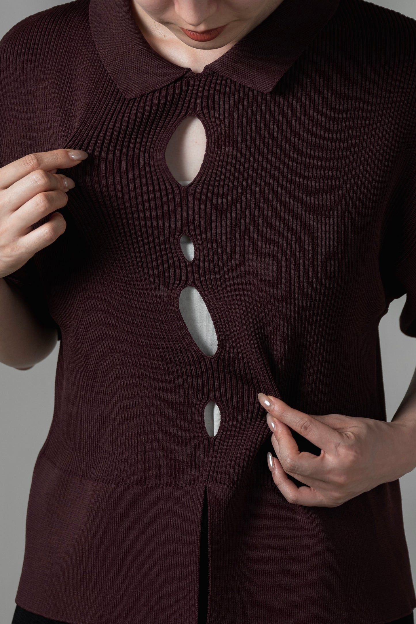 perforated collar puff sleeve knit