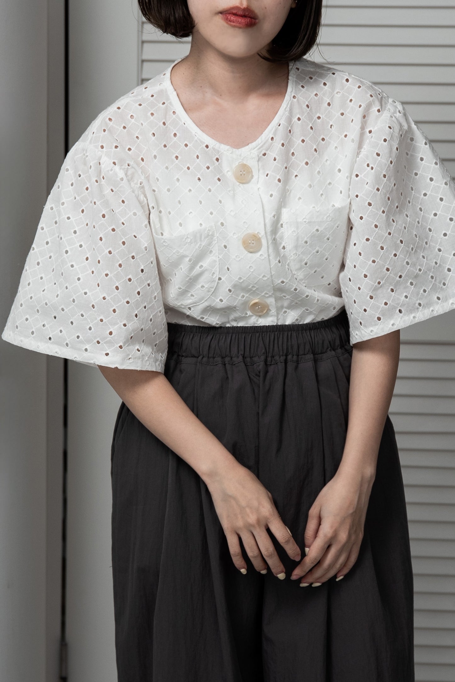 embroidery puff sleeve jacket like tops