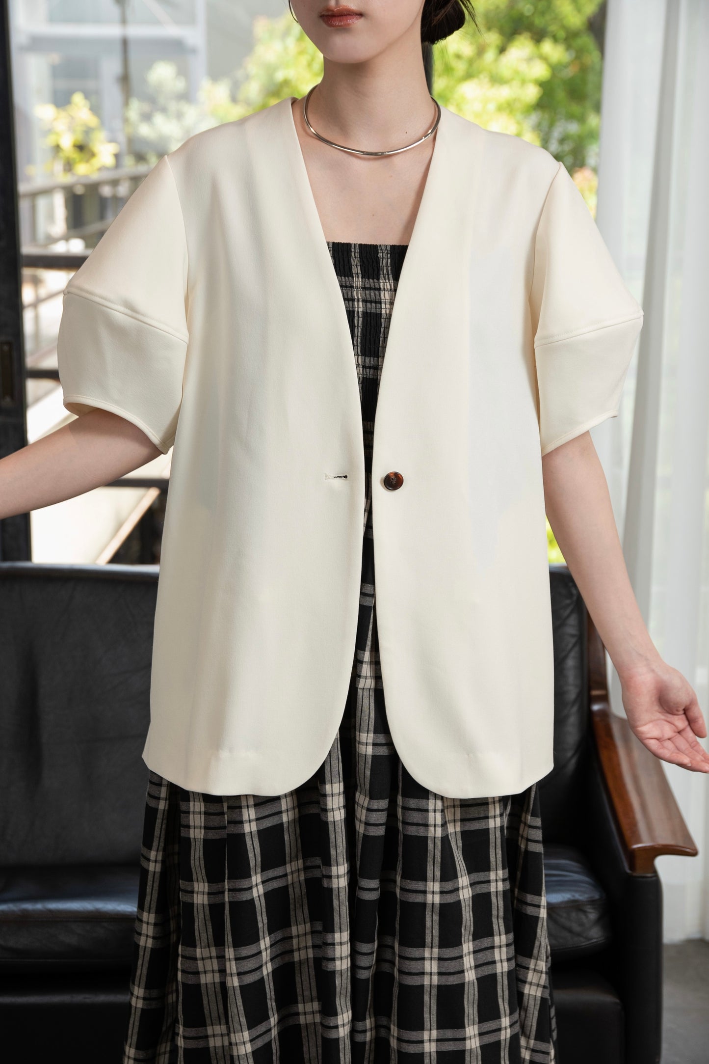 puff sleeve no collar jacket