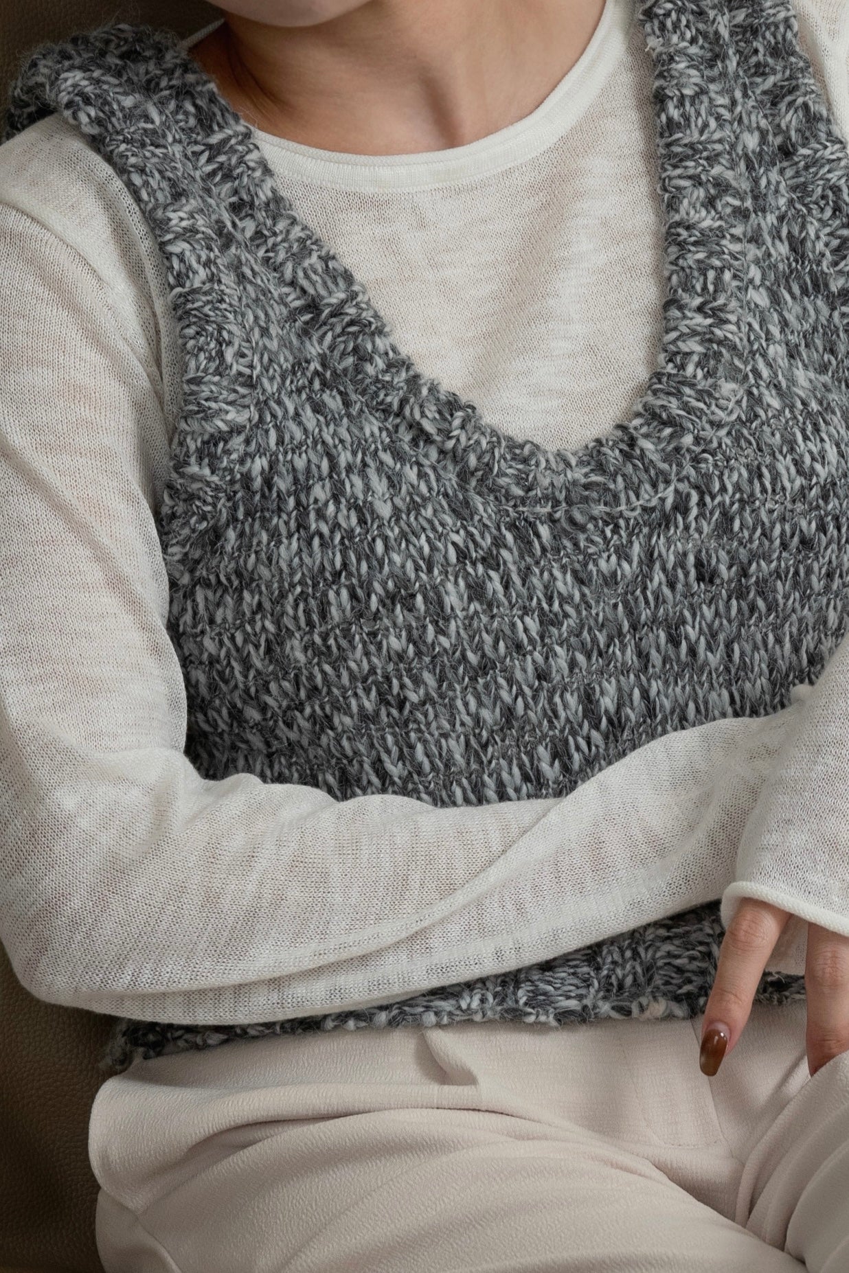 mix uneck knit vest