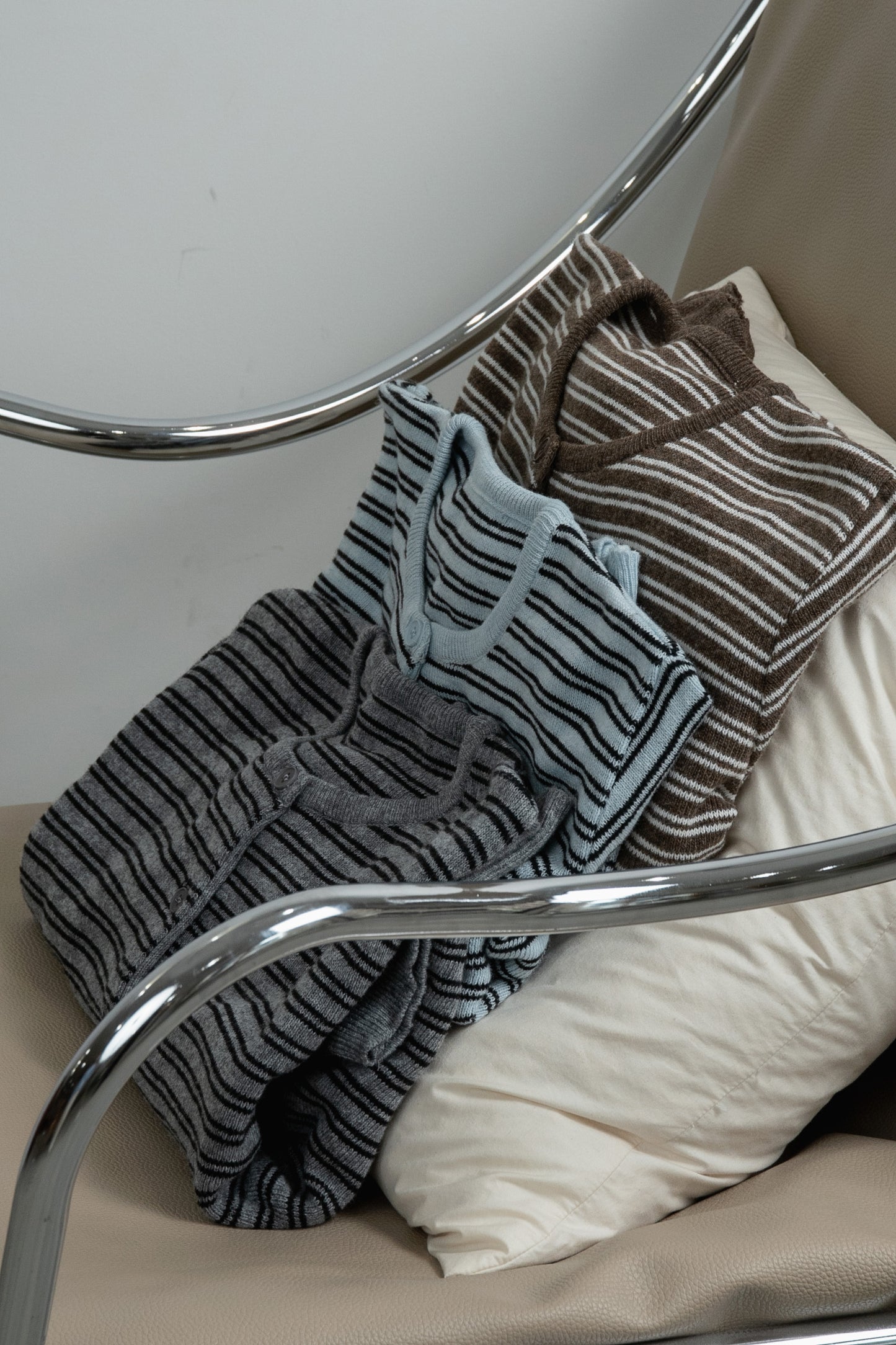 horizontal stripe crew neck cardigan