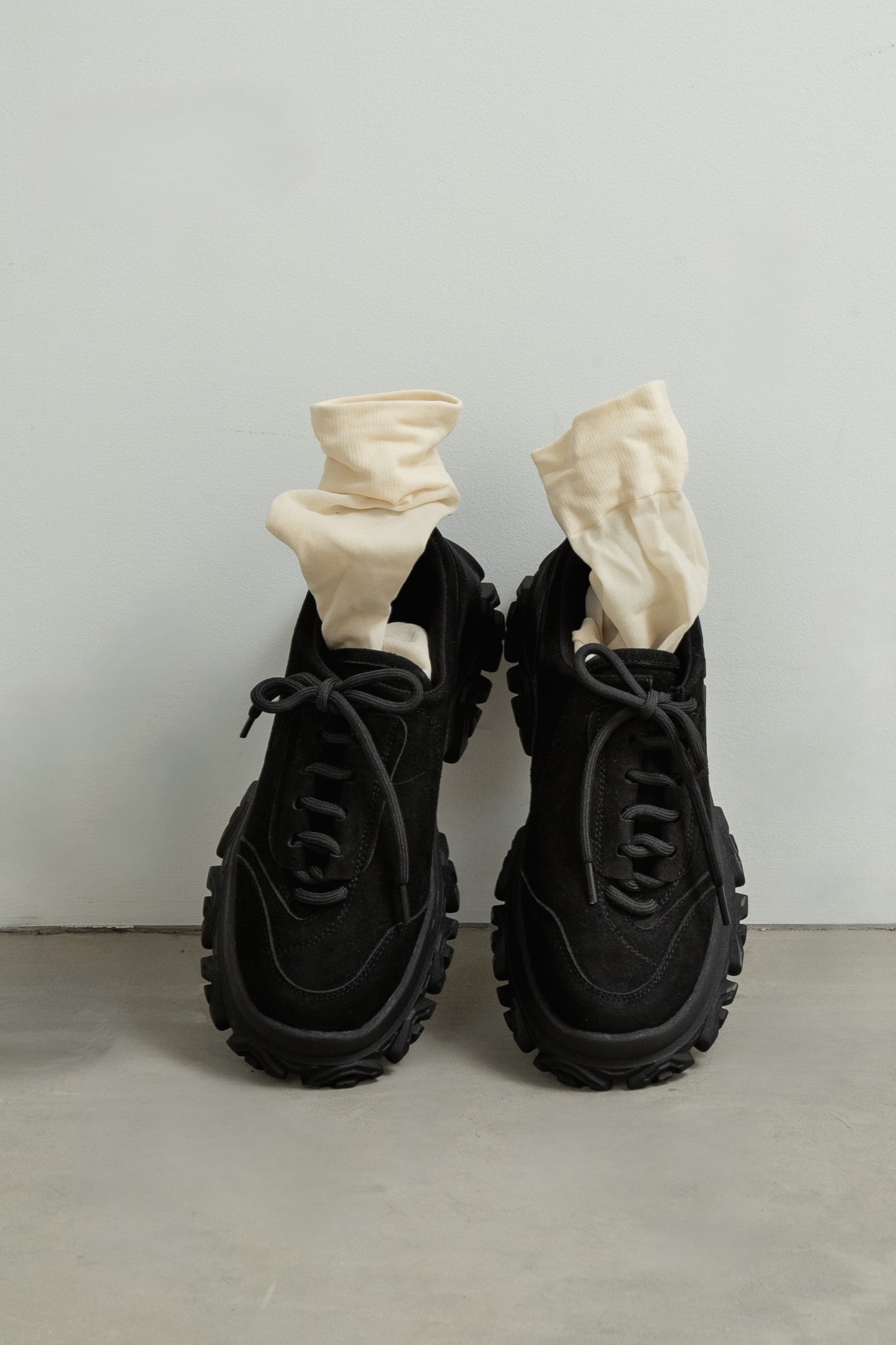 asymmetry design dad sneaker