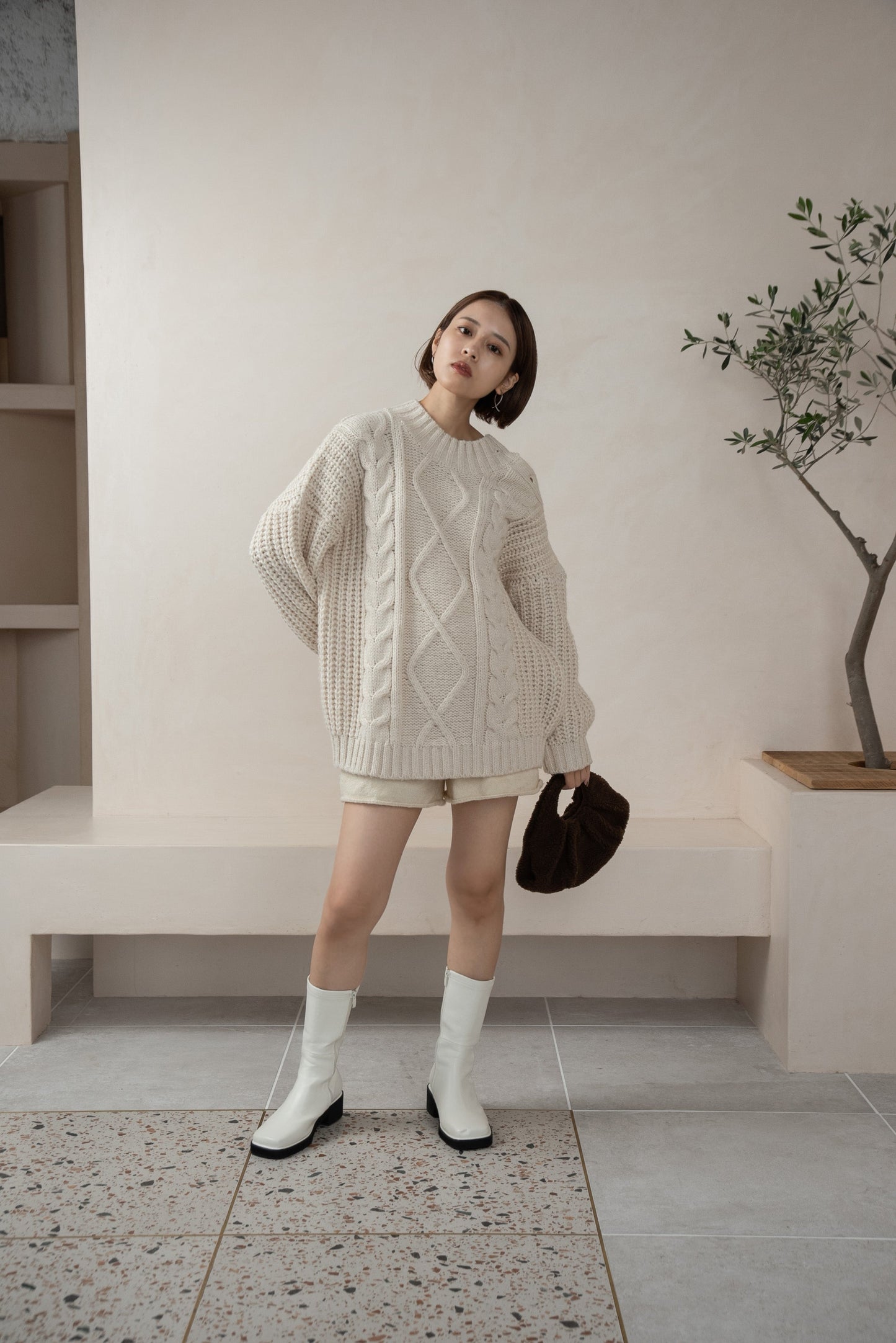 cable button over size knit