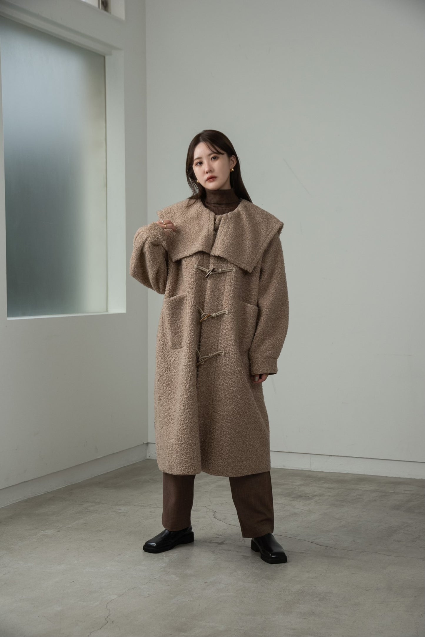 big collar boa duffle coat