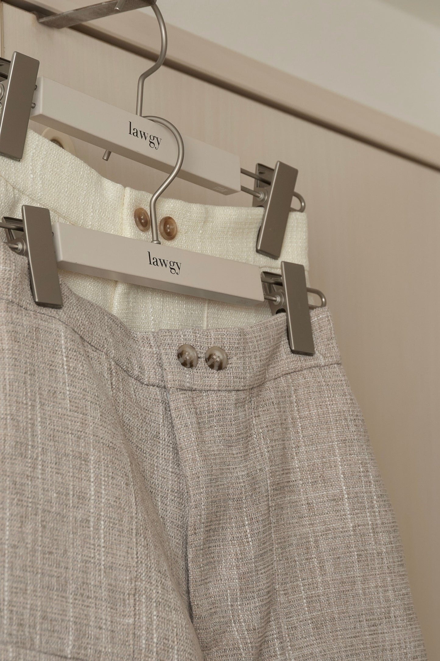 tweed like short pants