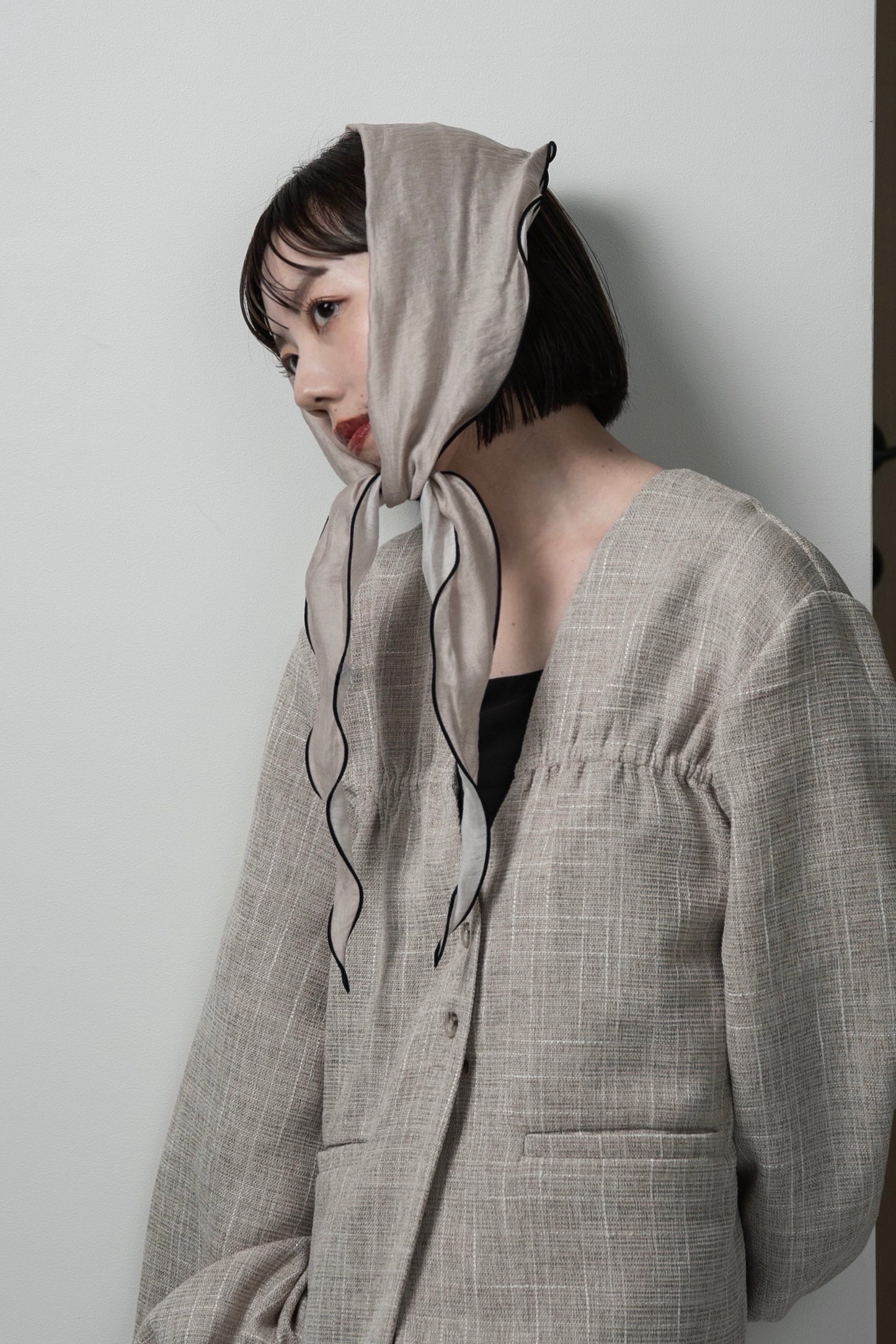 piping bicolor sheer scarf