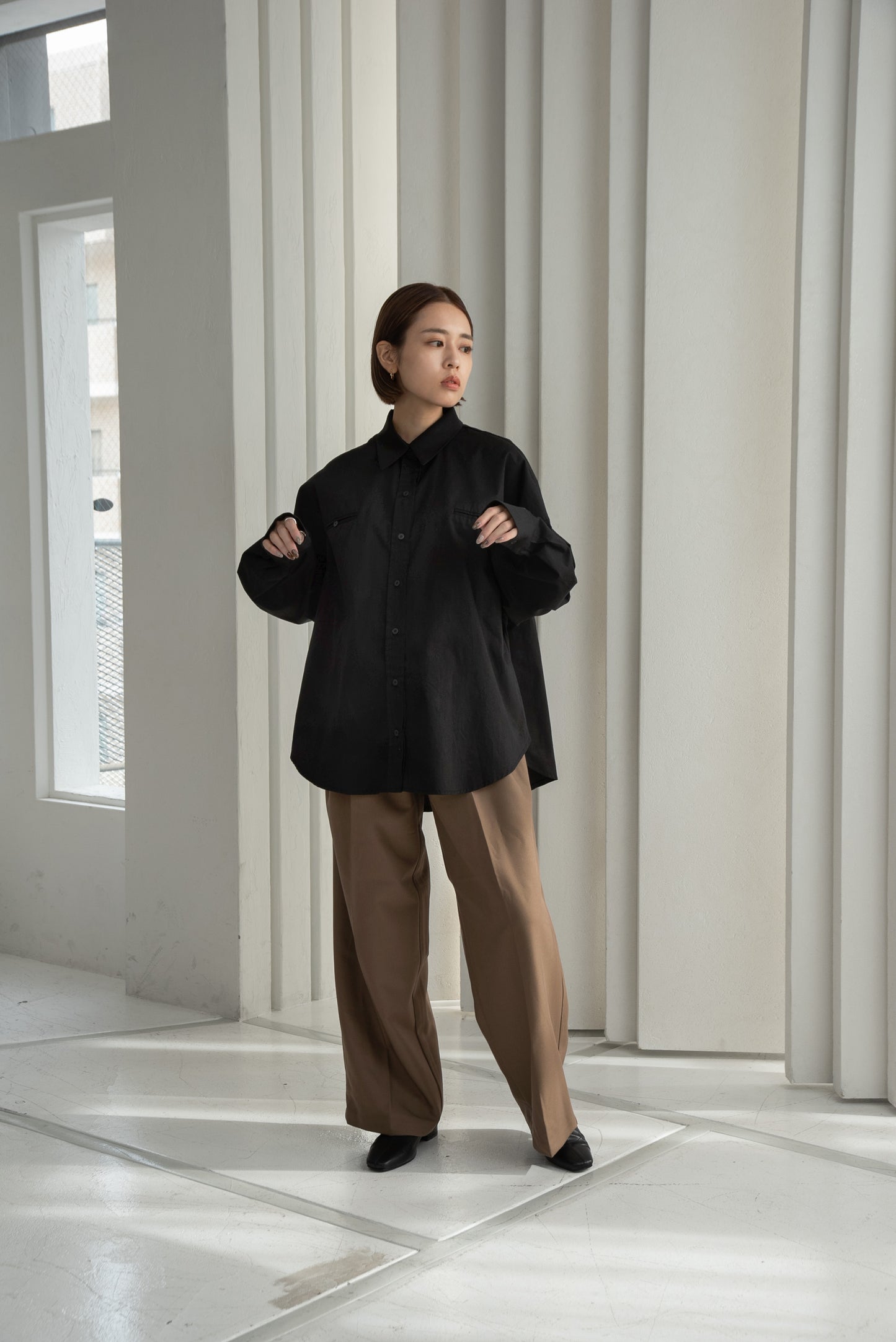 two pocket over loose shirt