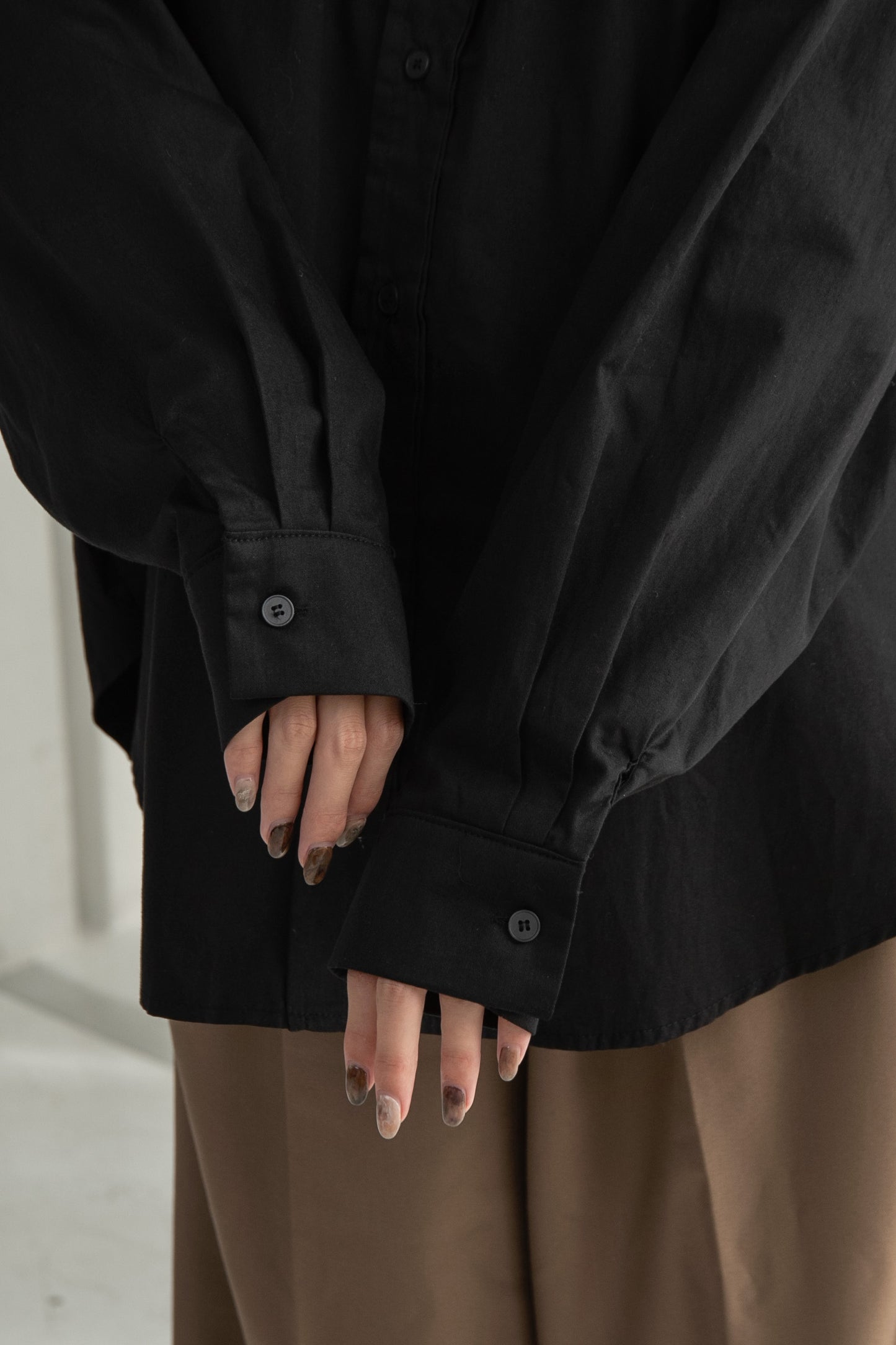 two pocket over loose shirt
