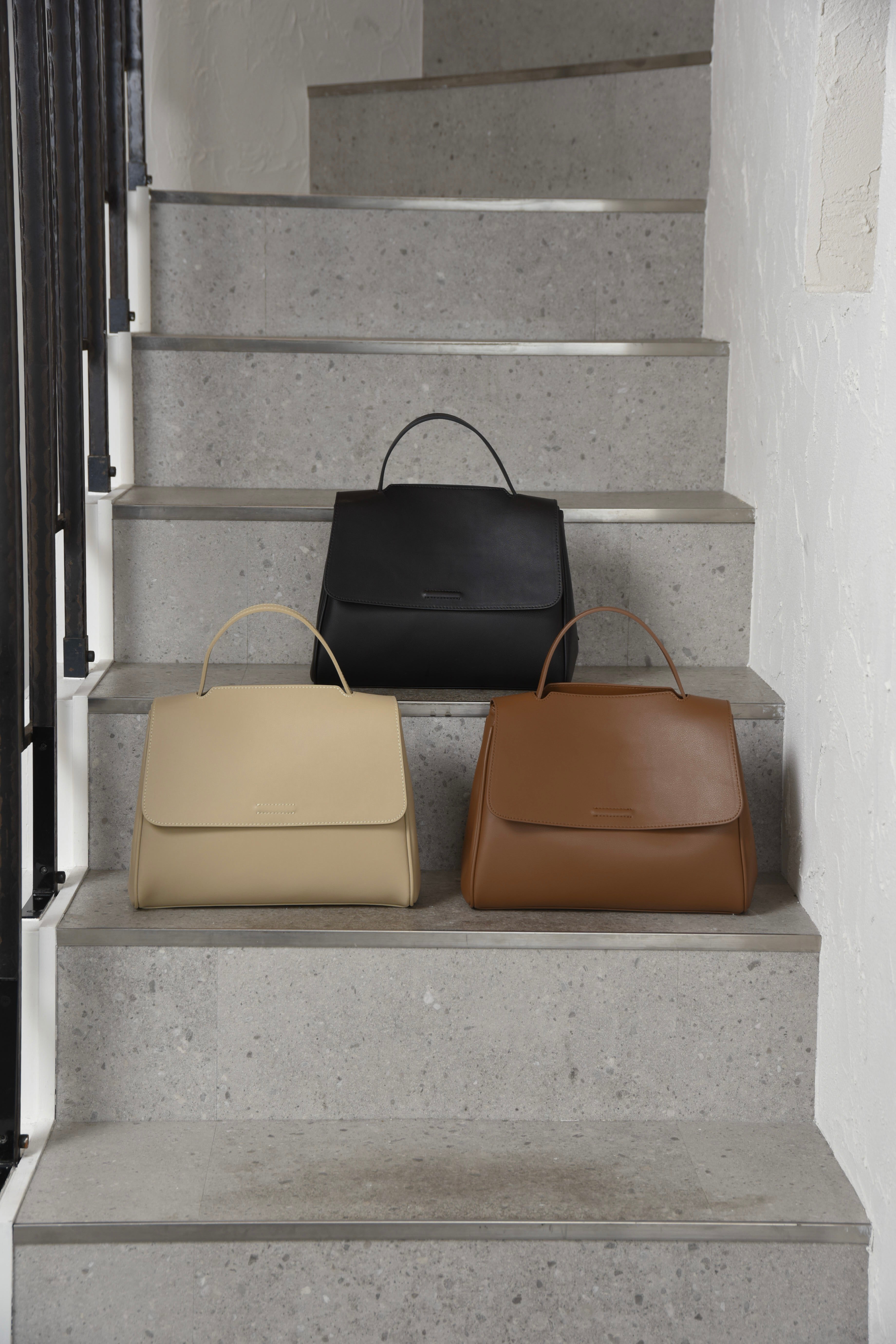 3way square leather bag – eim online（エイム オンライン）