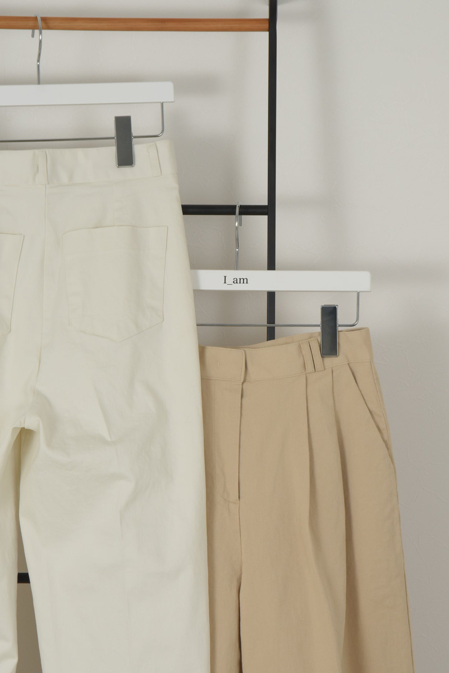 basic tuck straight pants