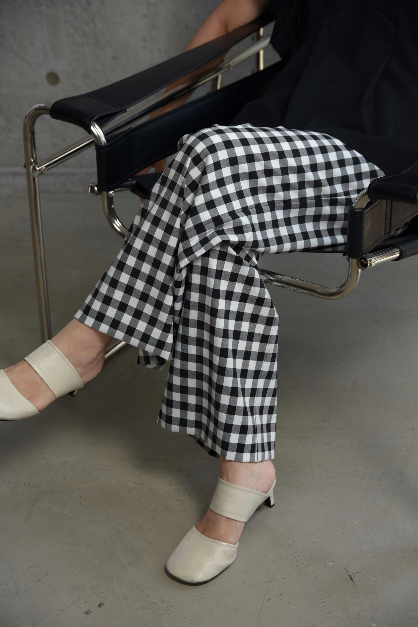 gingham check straight tuck pants