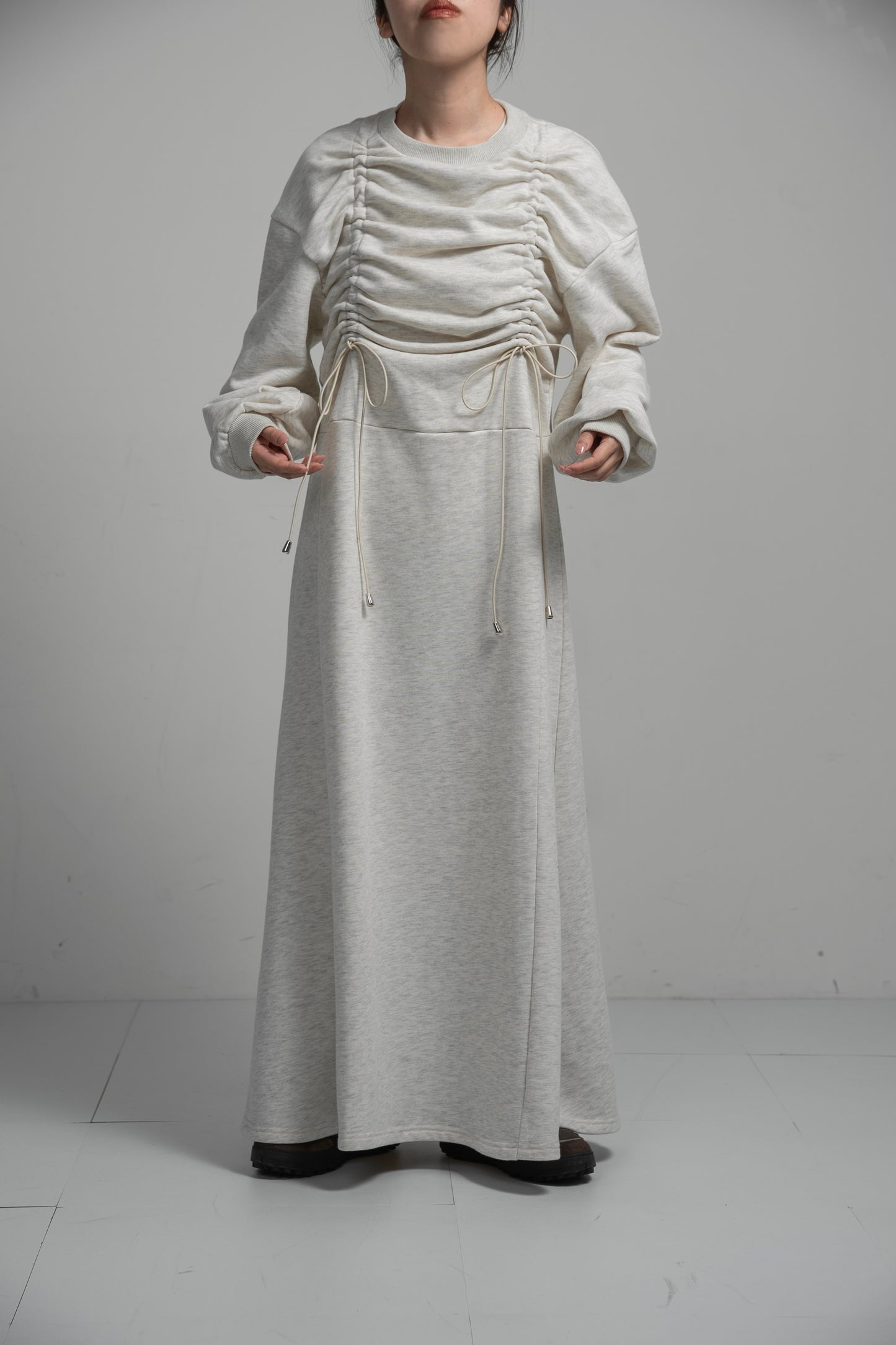 front arrange gather sweat op